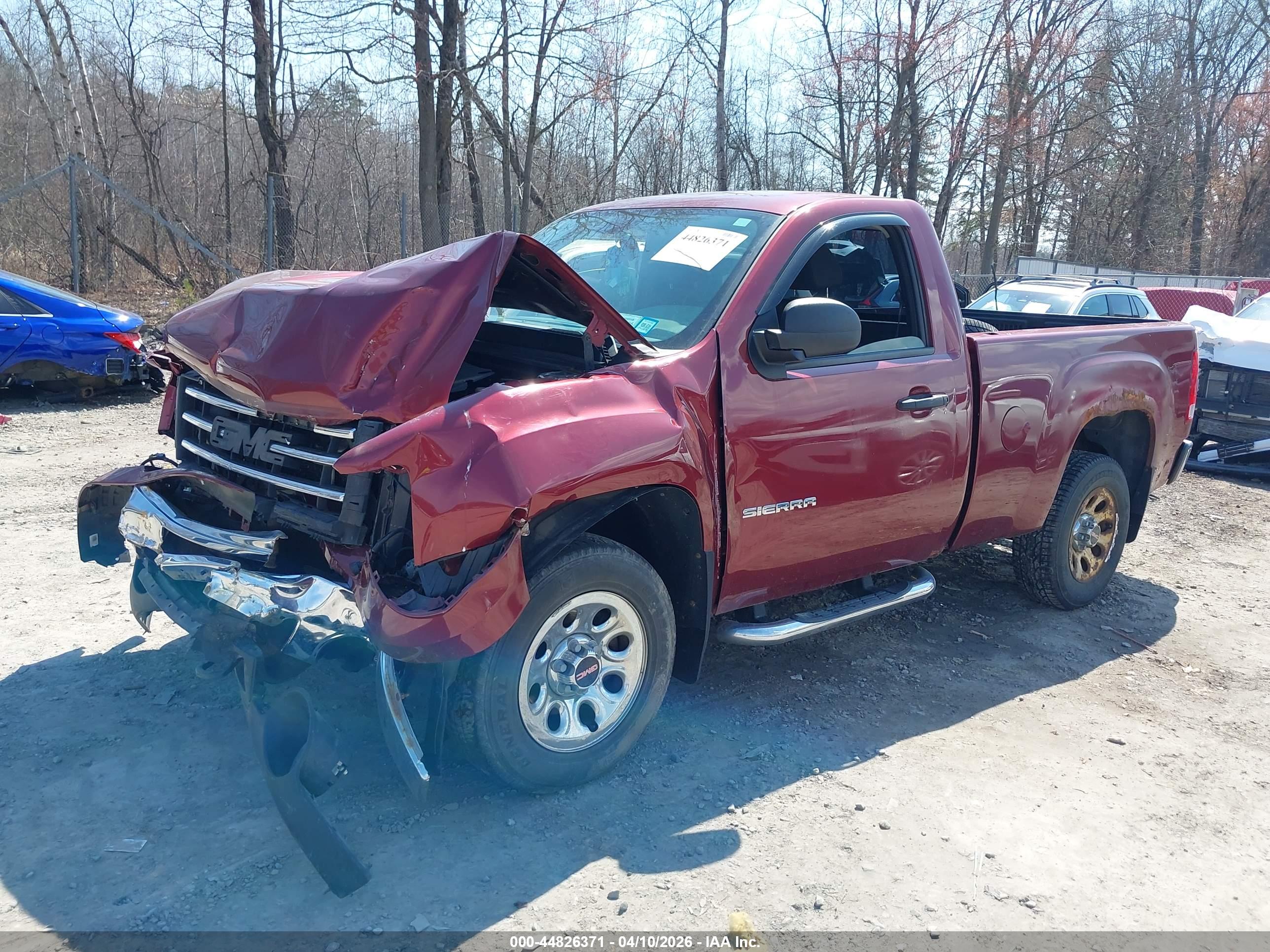GMC SIERRA image 2