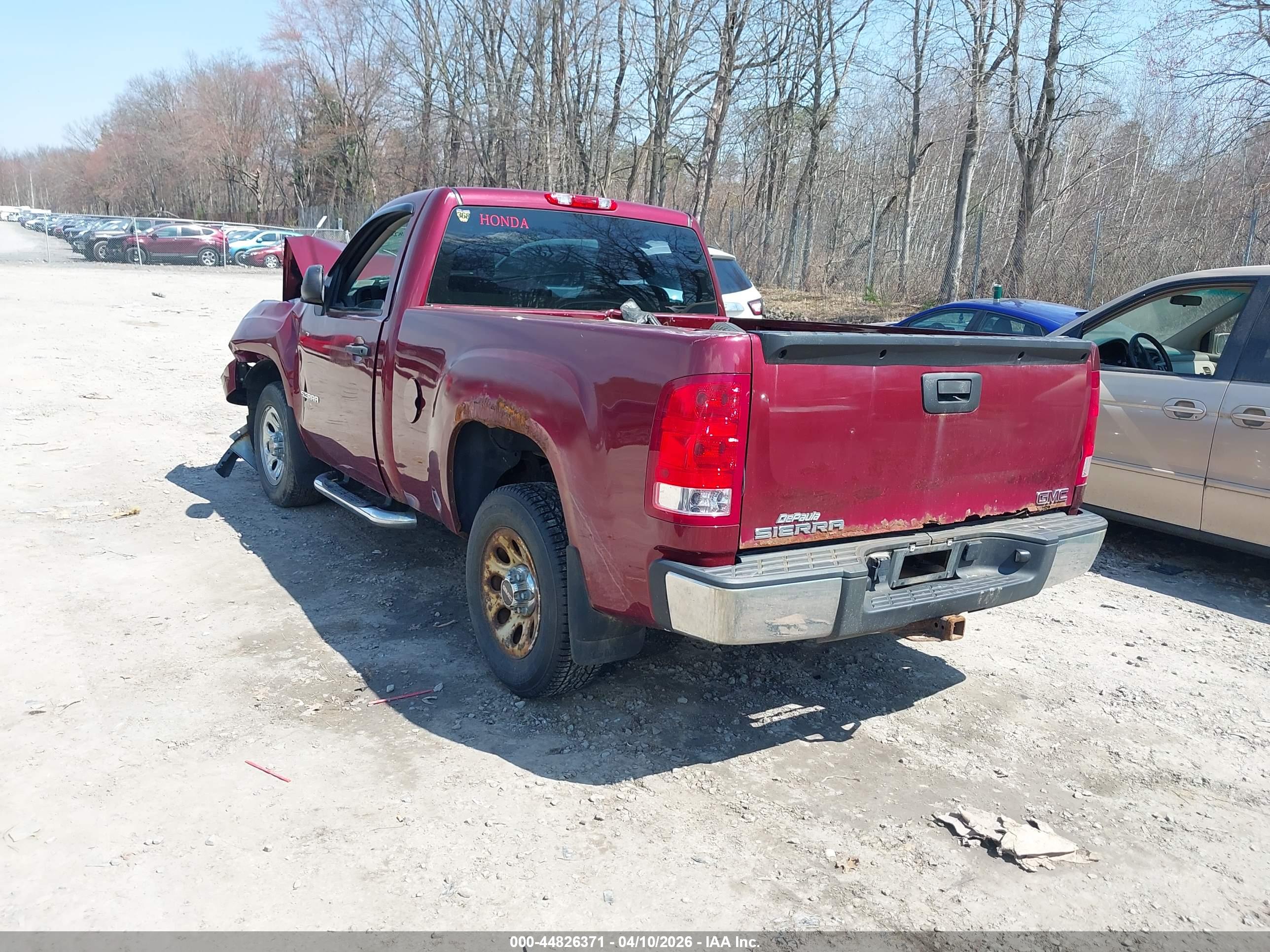 GMC SIERRA image 3
