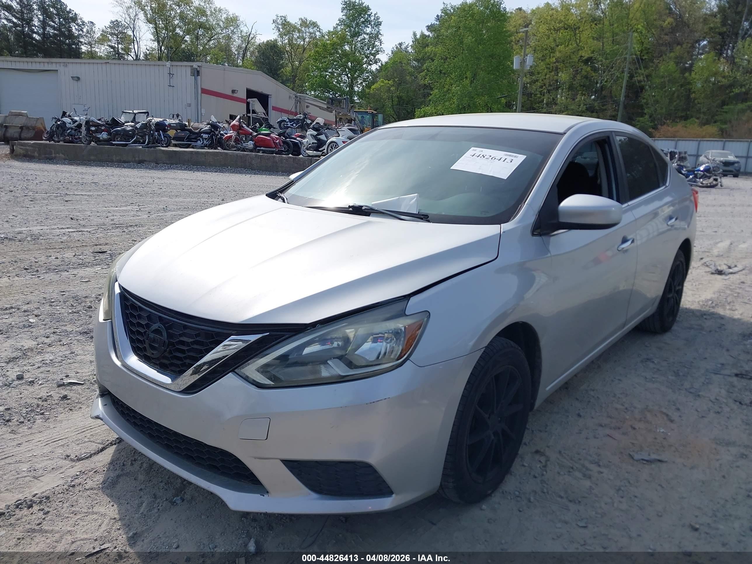 NISSAN SENTRA image 2