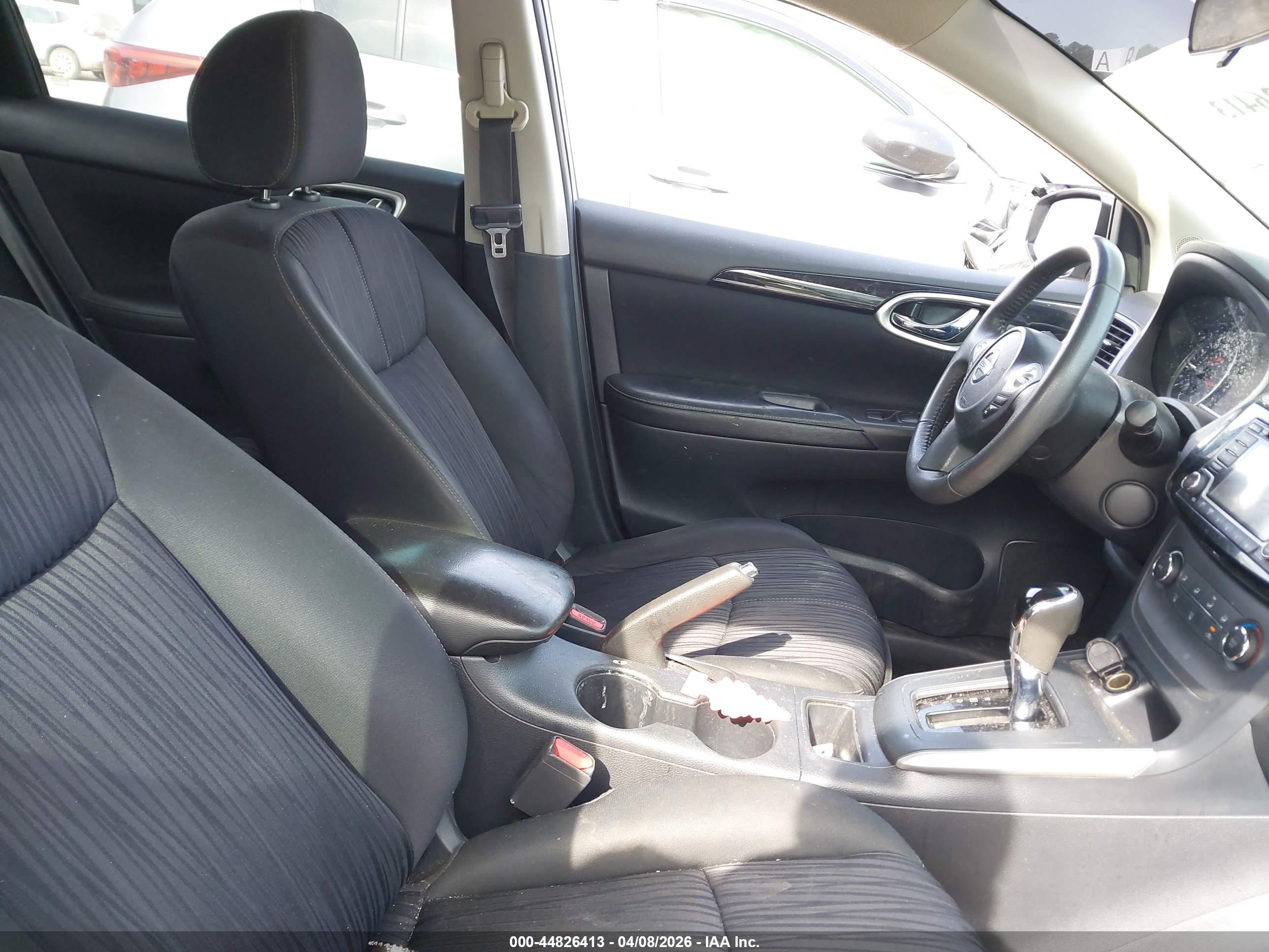 NISSAN SENTRA image 5