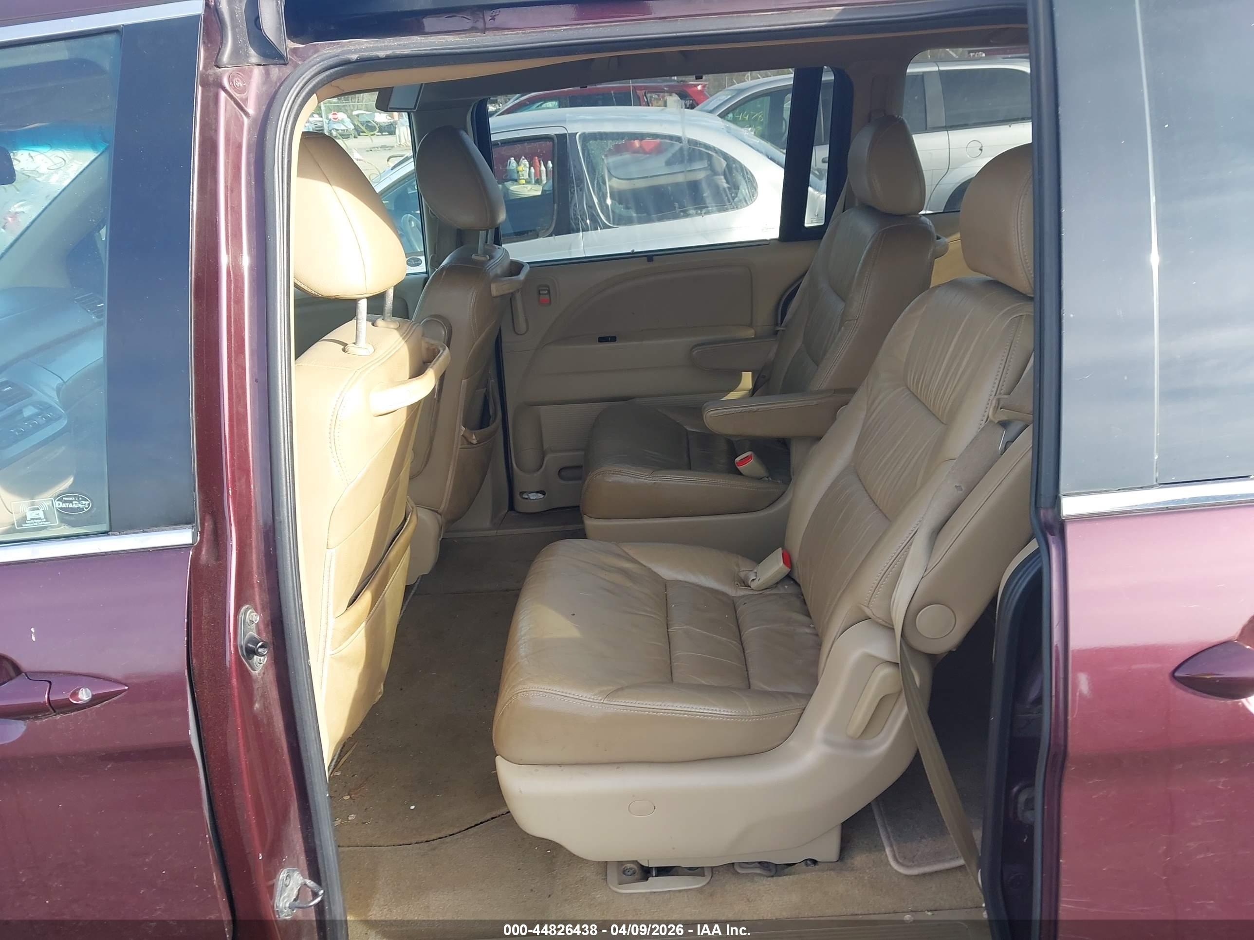 HONDA ODYSSEY image 8