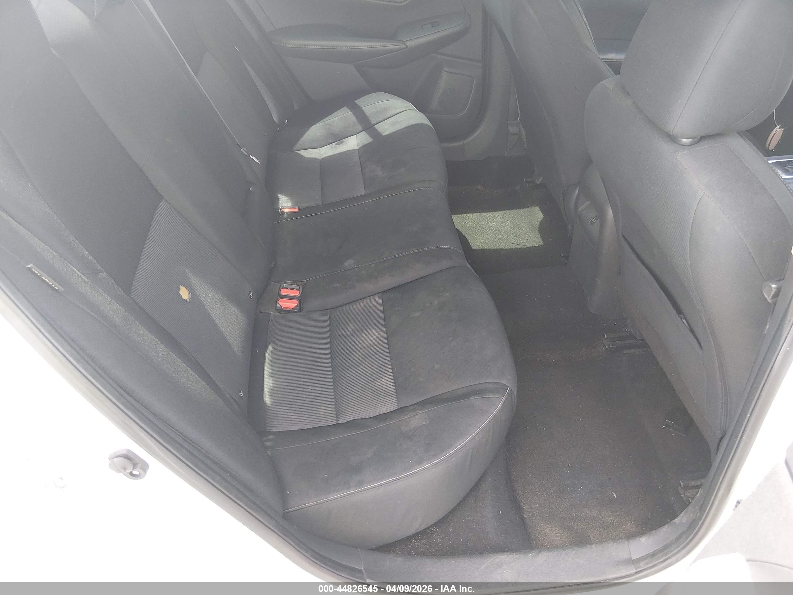 NISSAN SENTRA image 8