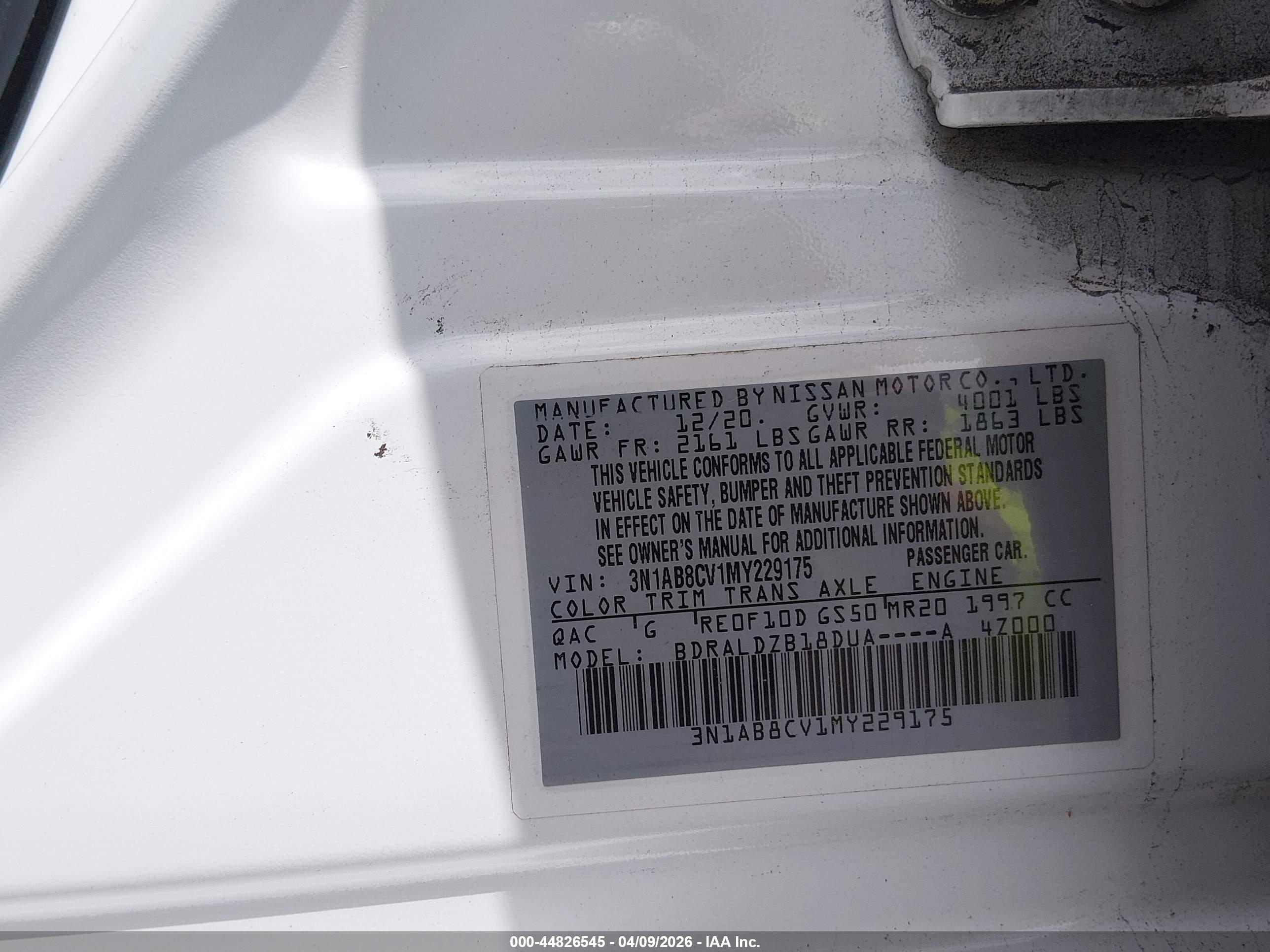 NISSAN SENTRA image 9
