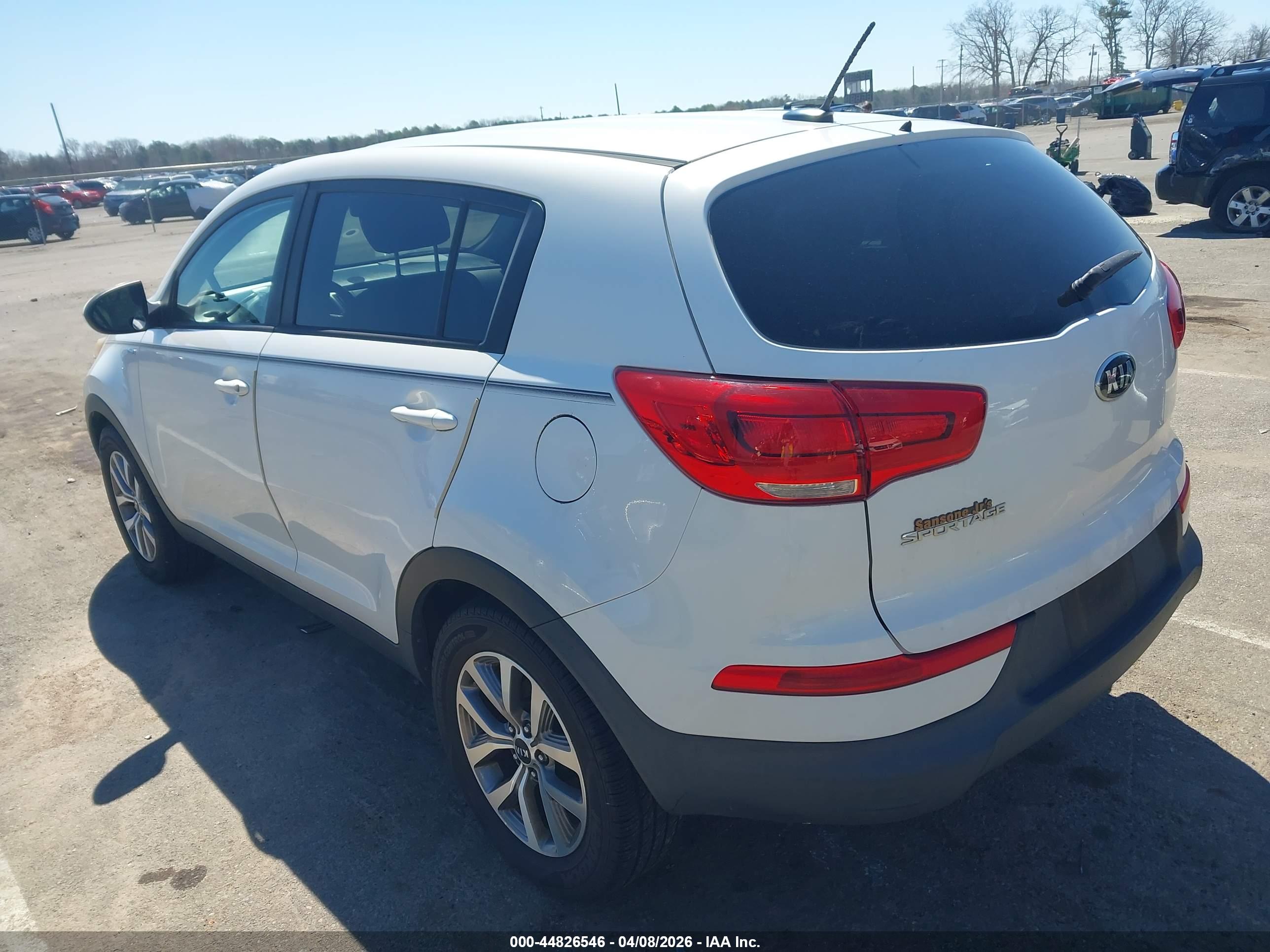 KIA SPORTAGE image 3