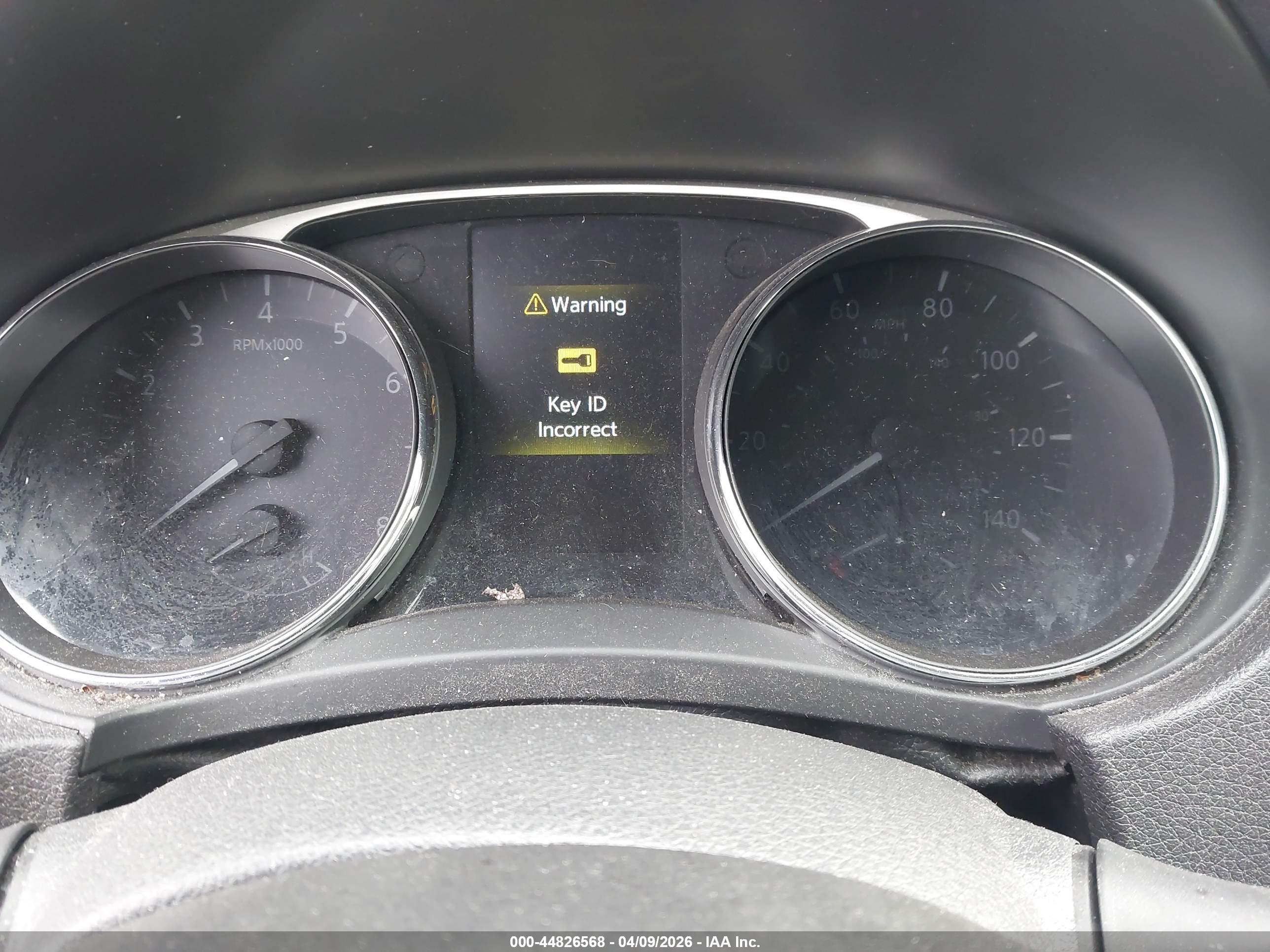 NISSAN ROGUE image 7