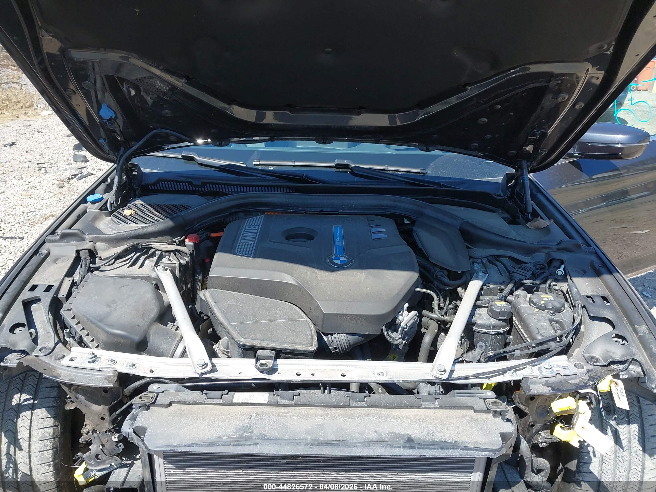 BMW 530E image 10