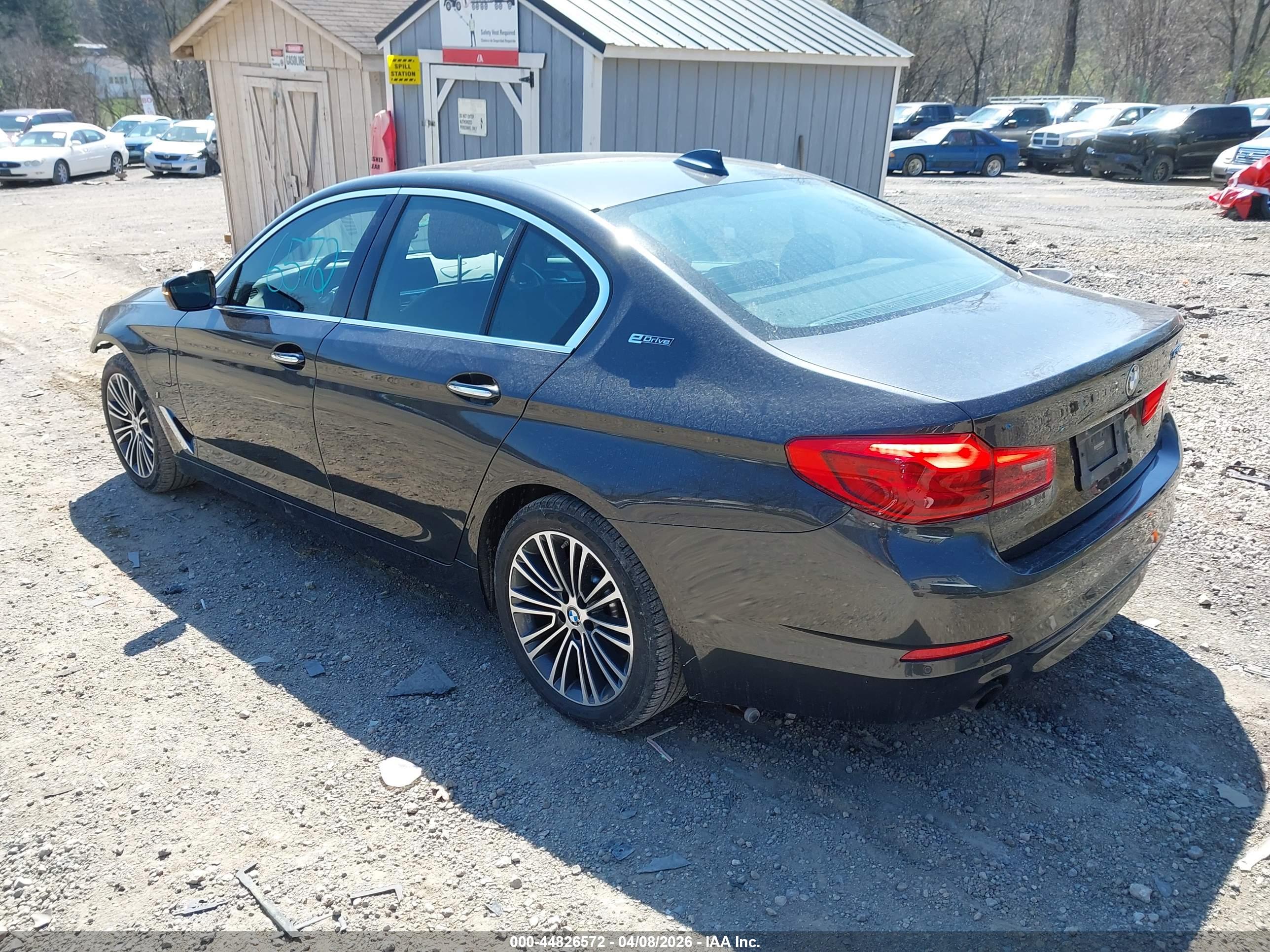 BMW 530E image 3