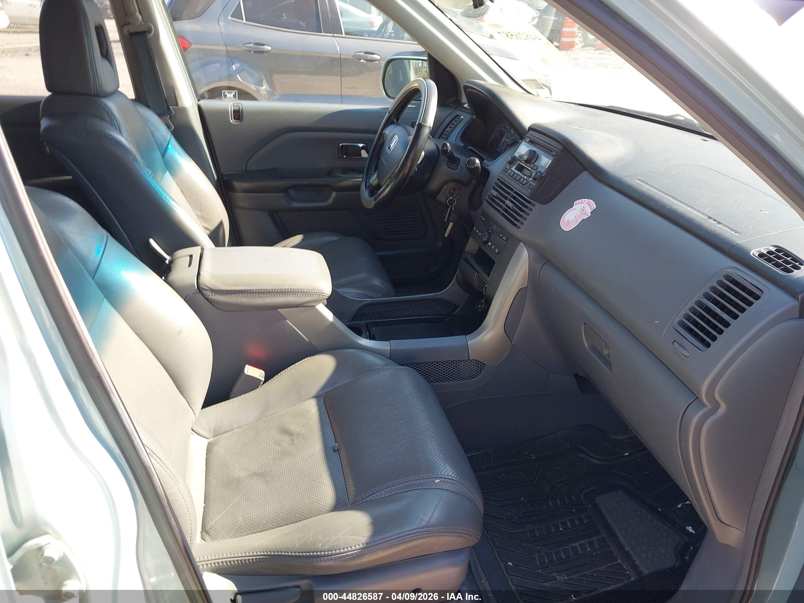 HONDA PILOT image 5