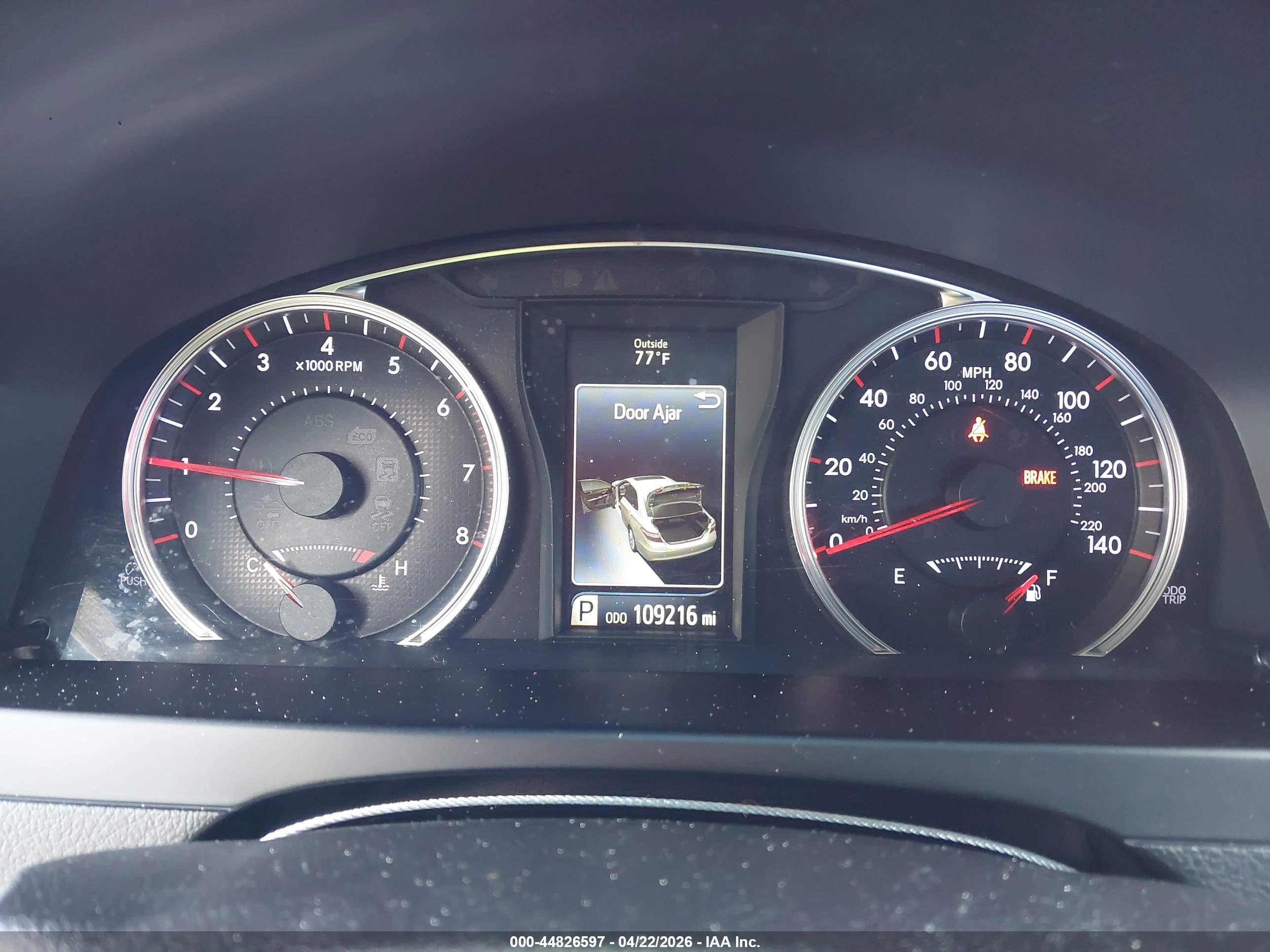 TOYOTA CAMRY image 7