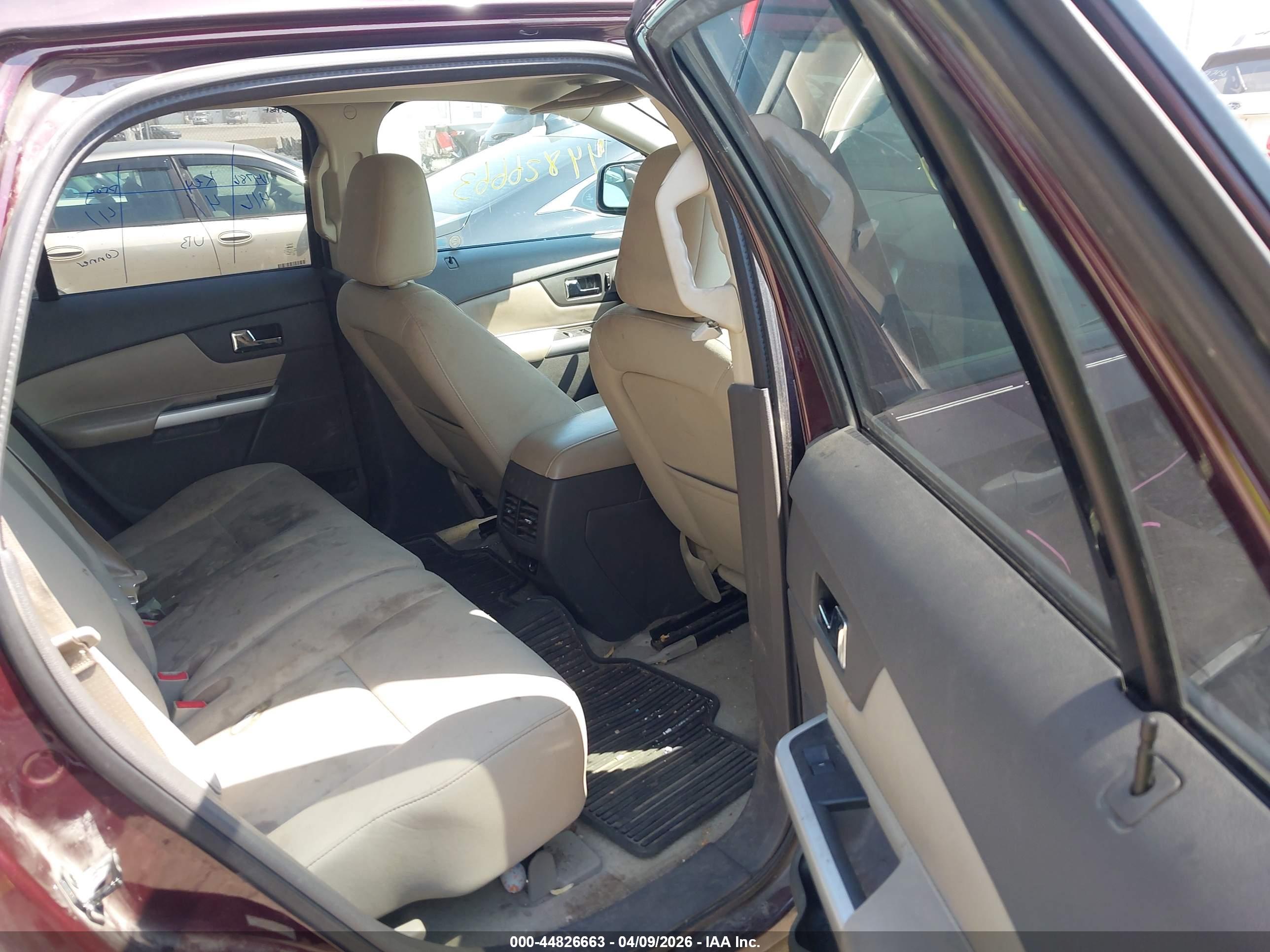 FORD EDGE image 8
