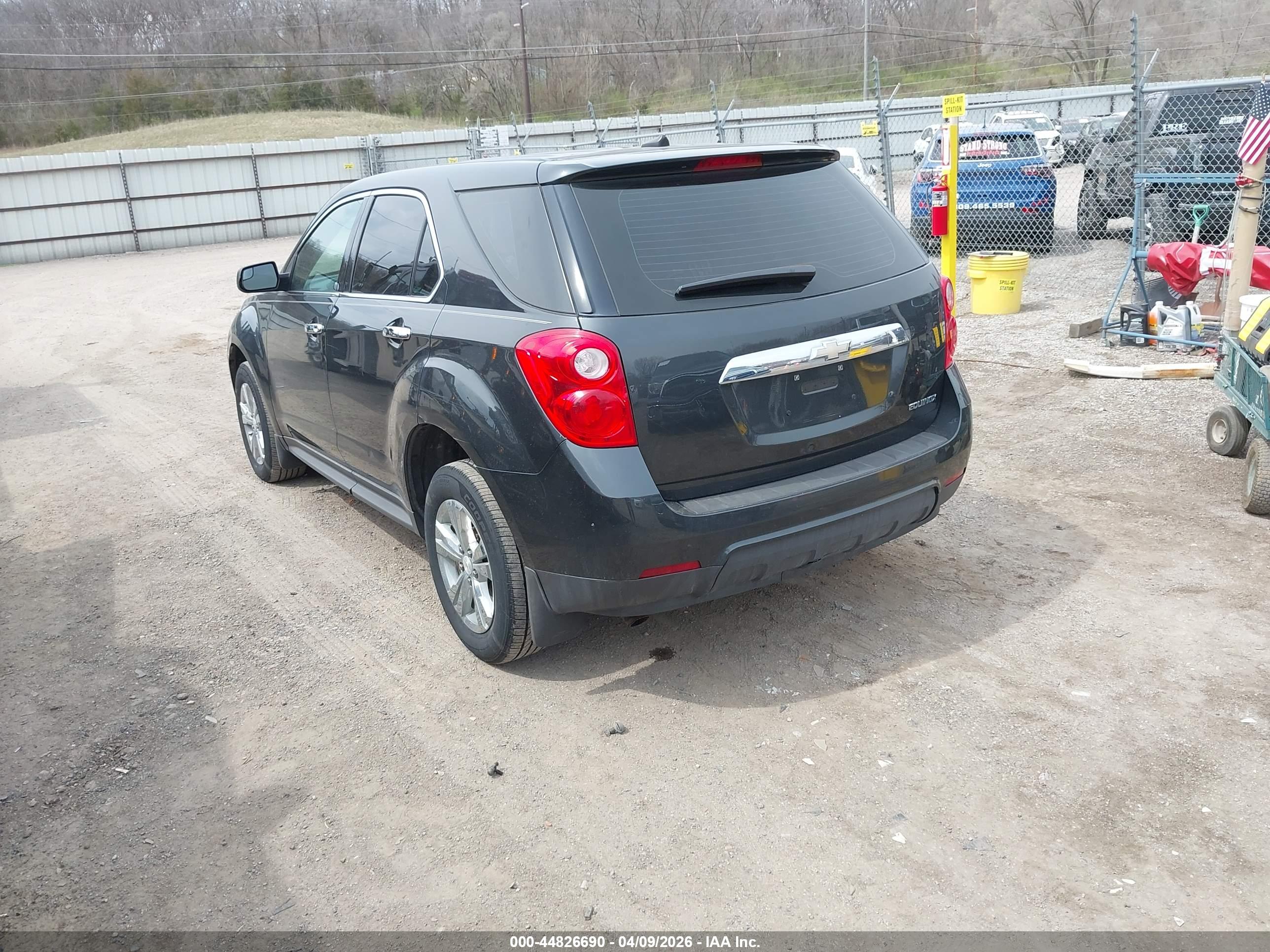 CHEVROLET EQUINOX image 3