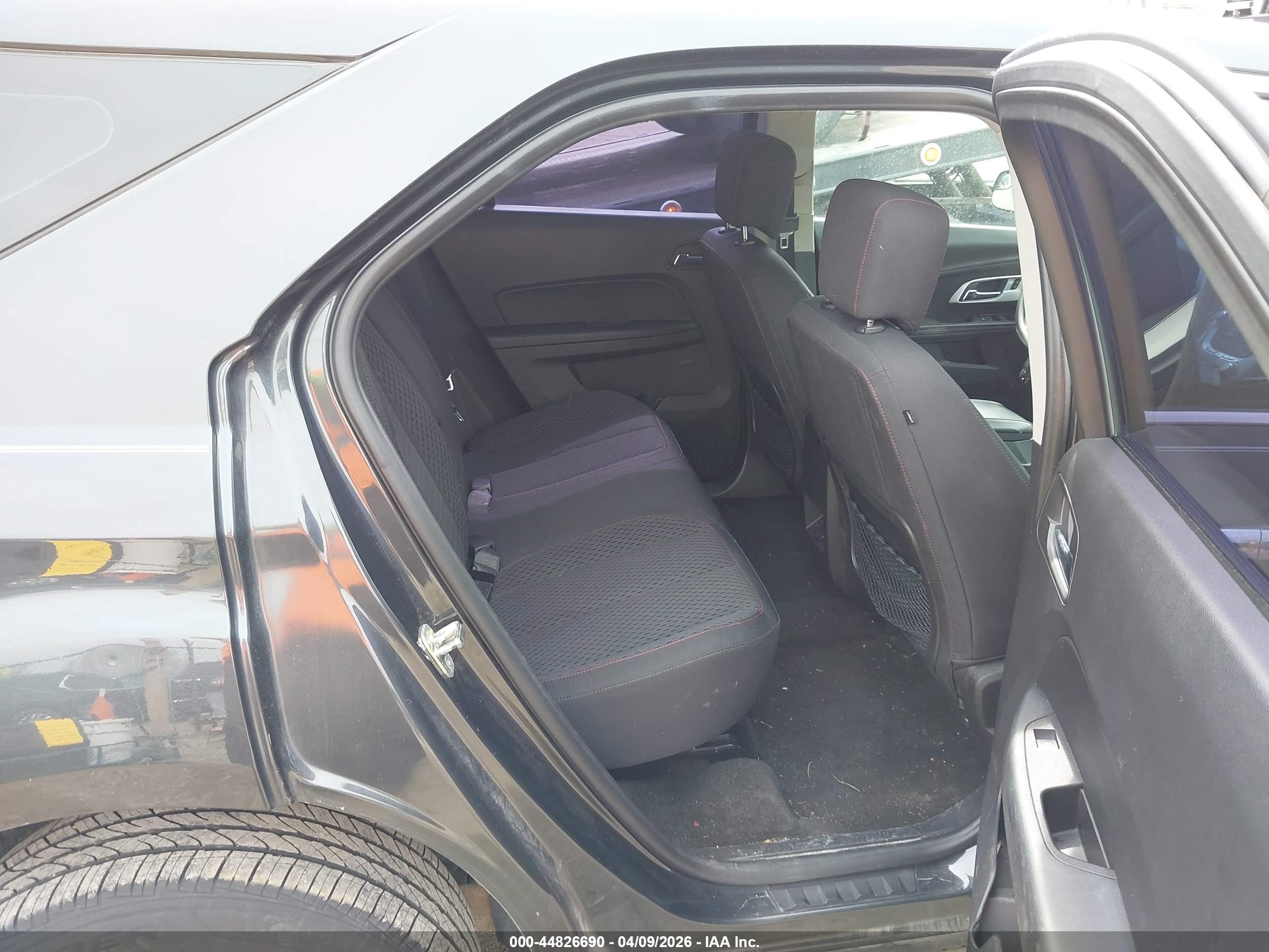 CHEVROLET EQUINOX image 8