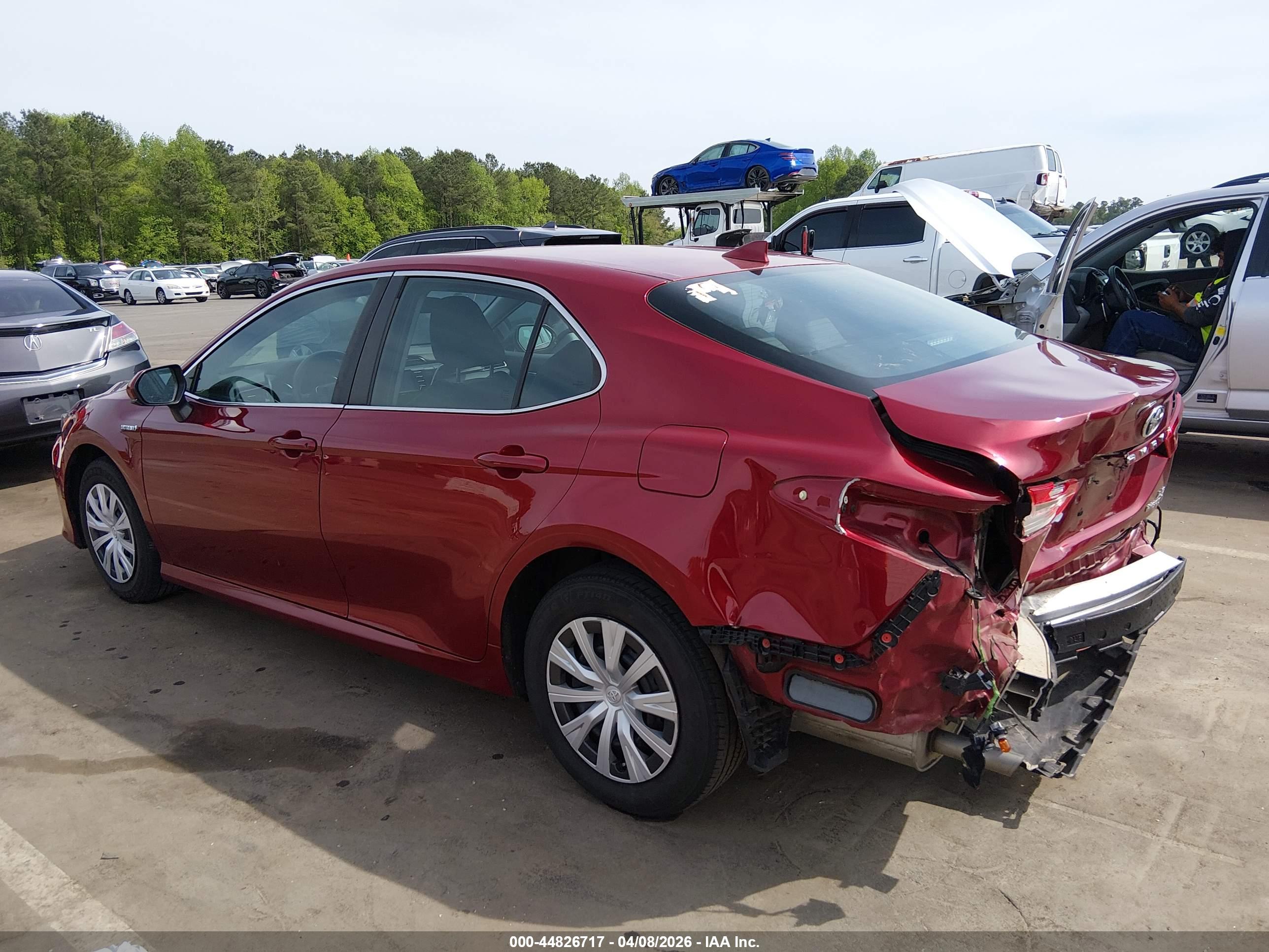 TOYOTA CAMRY image 3