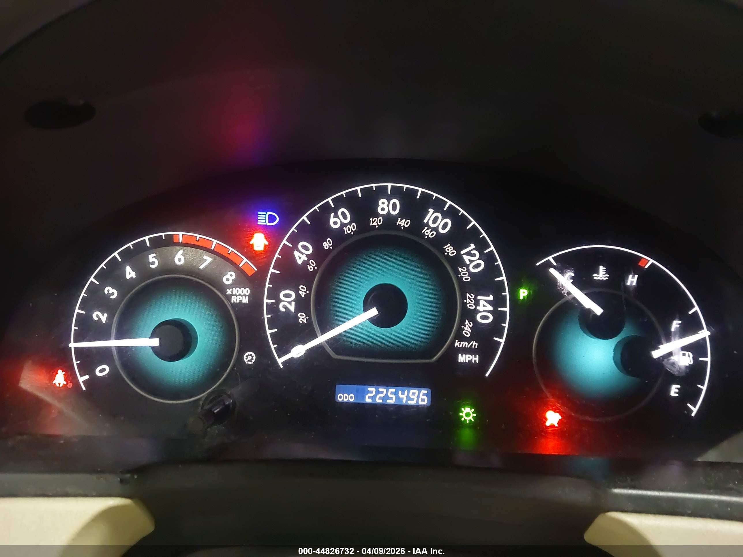 TOYOTA CAMRY image 7