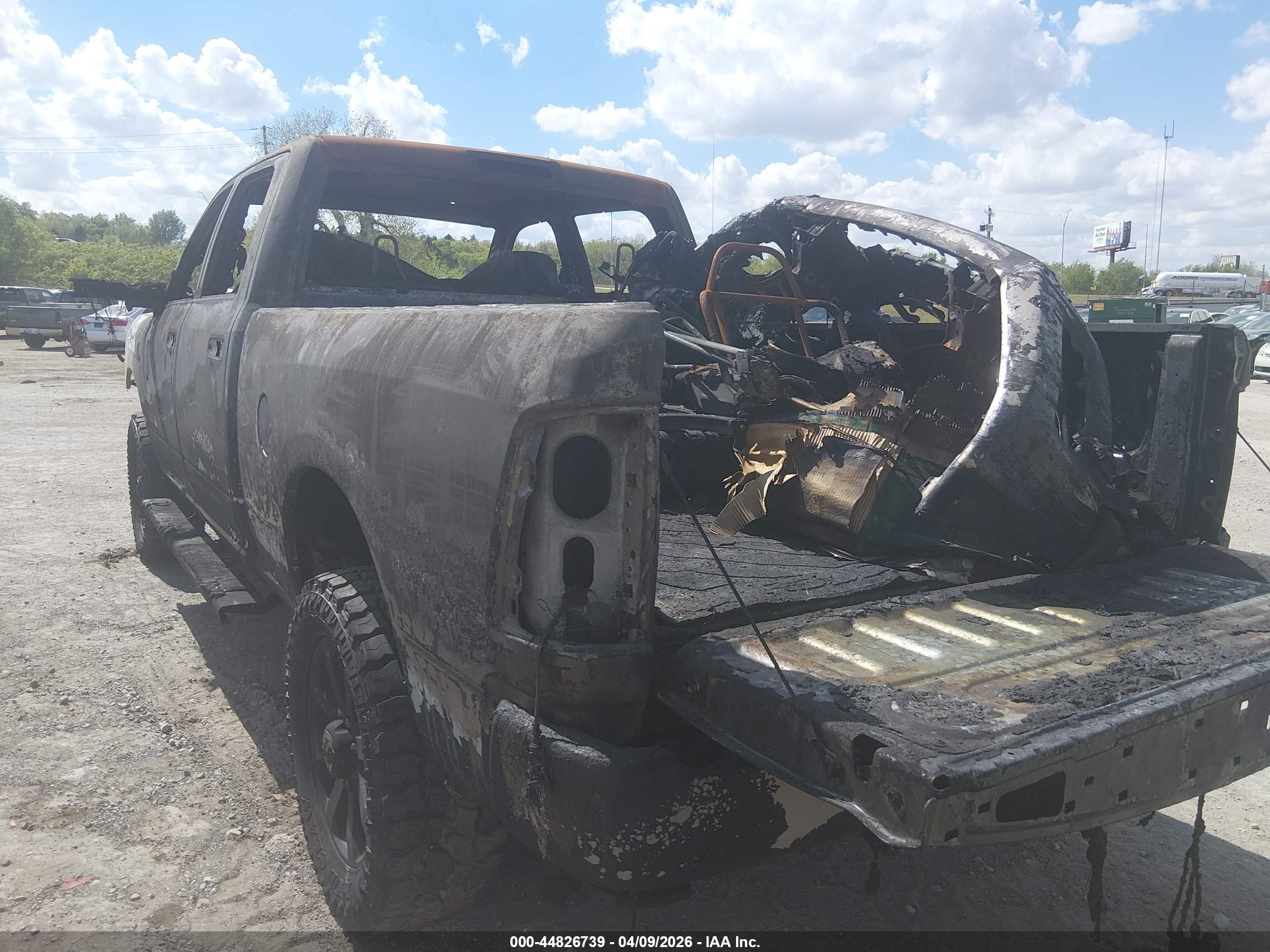 RAM 2500 image 3