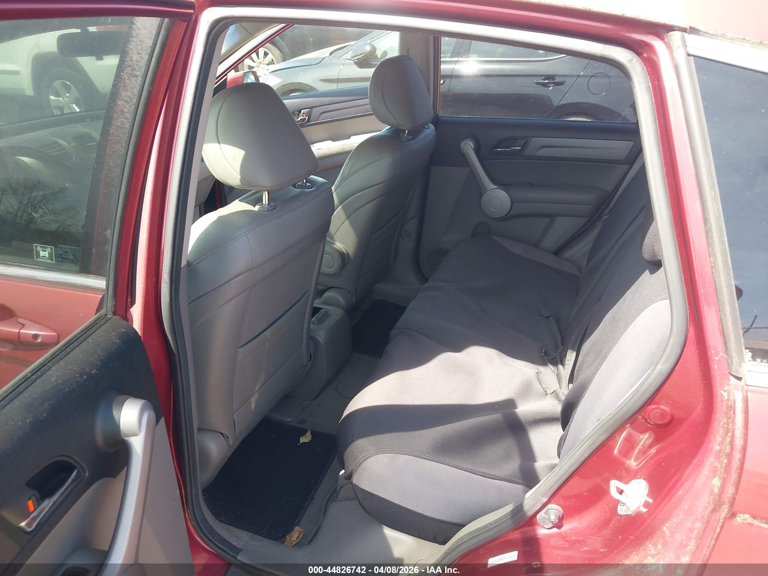 HONDA CR-V image 8
