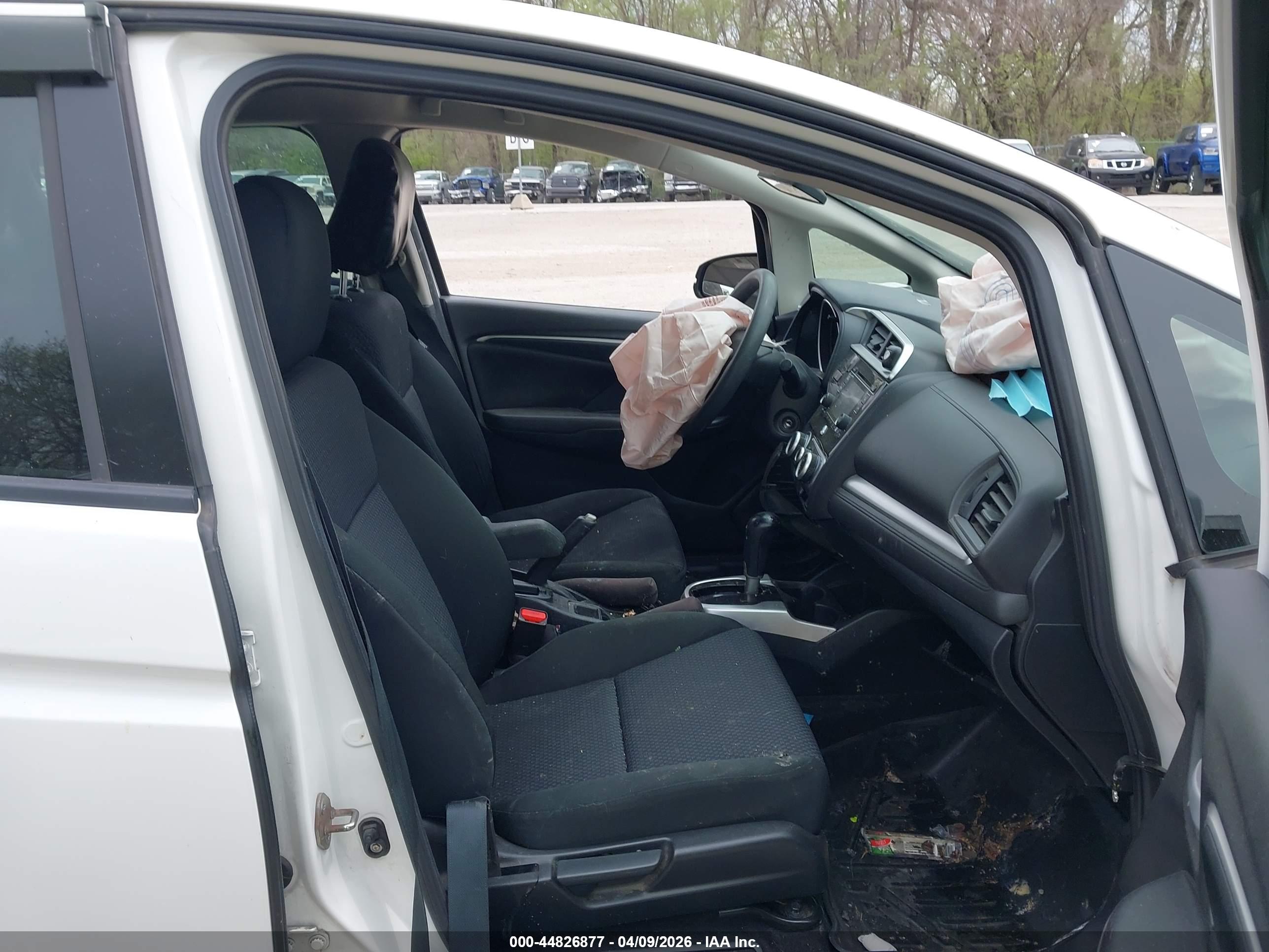 HONDA FIT image 5