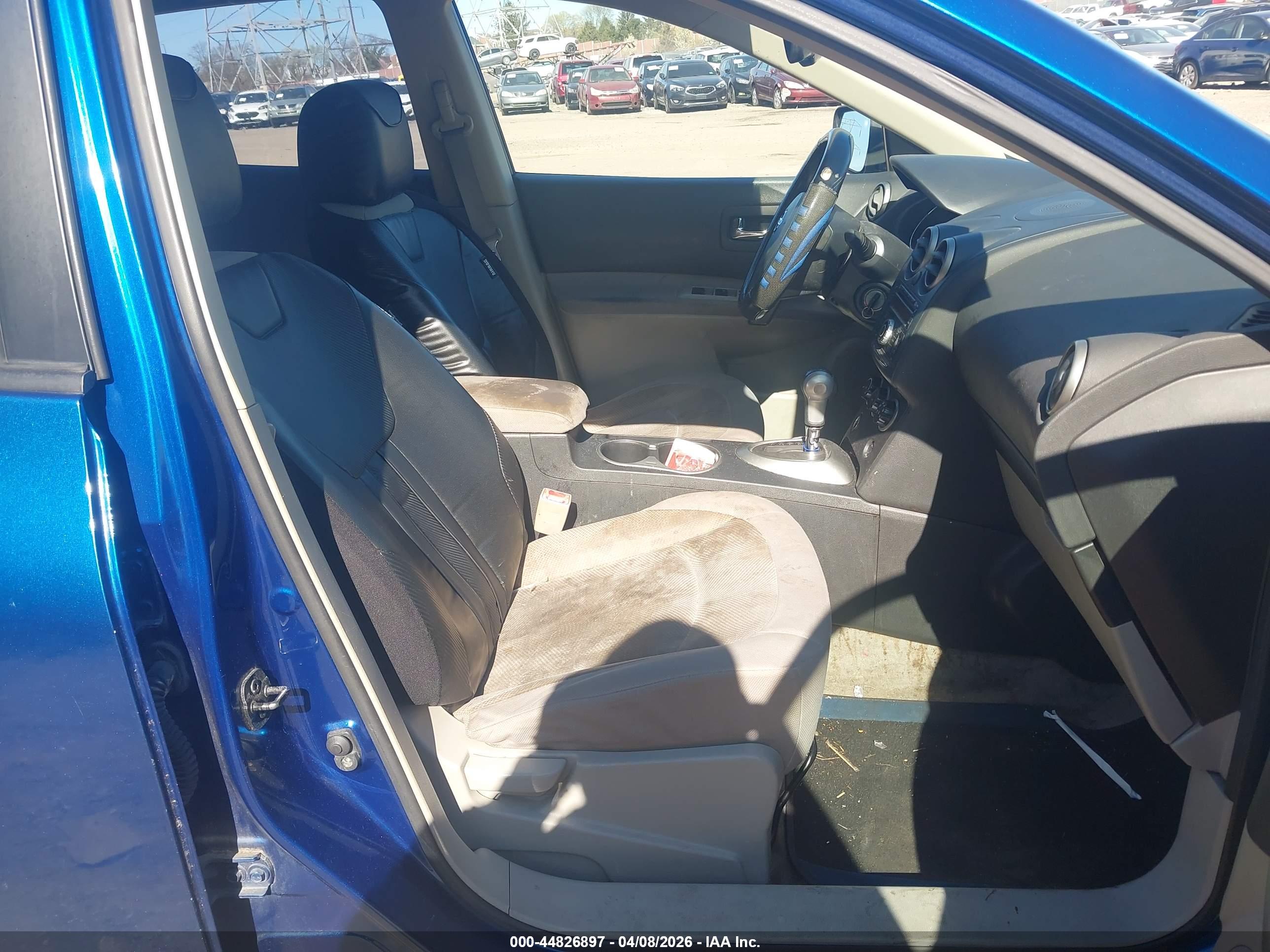 NISSAN ROGUE image 5
