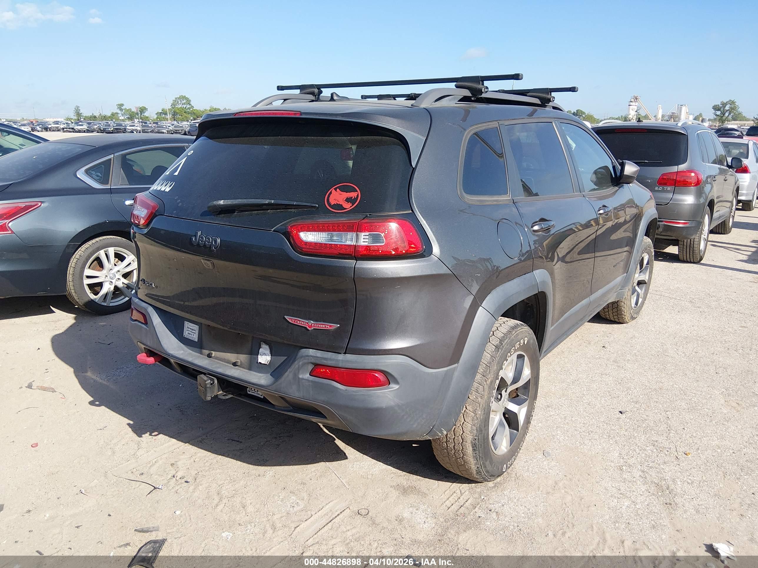 JEEP CHEROKEE image 4