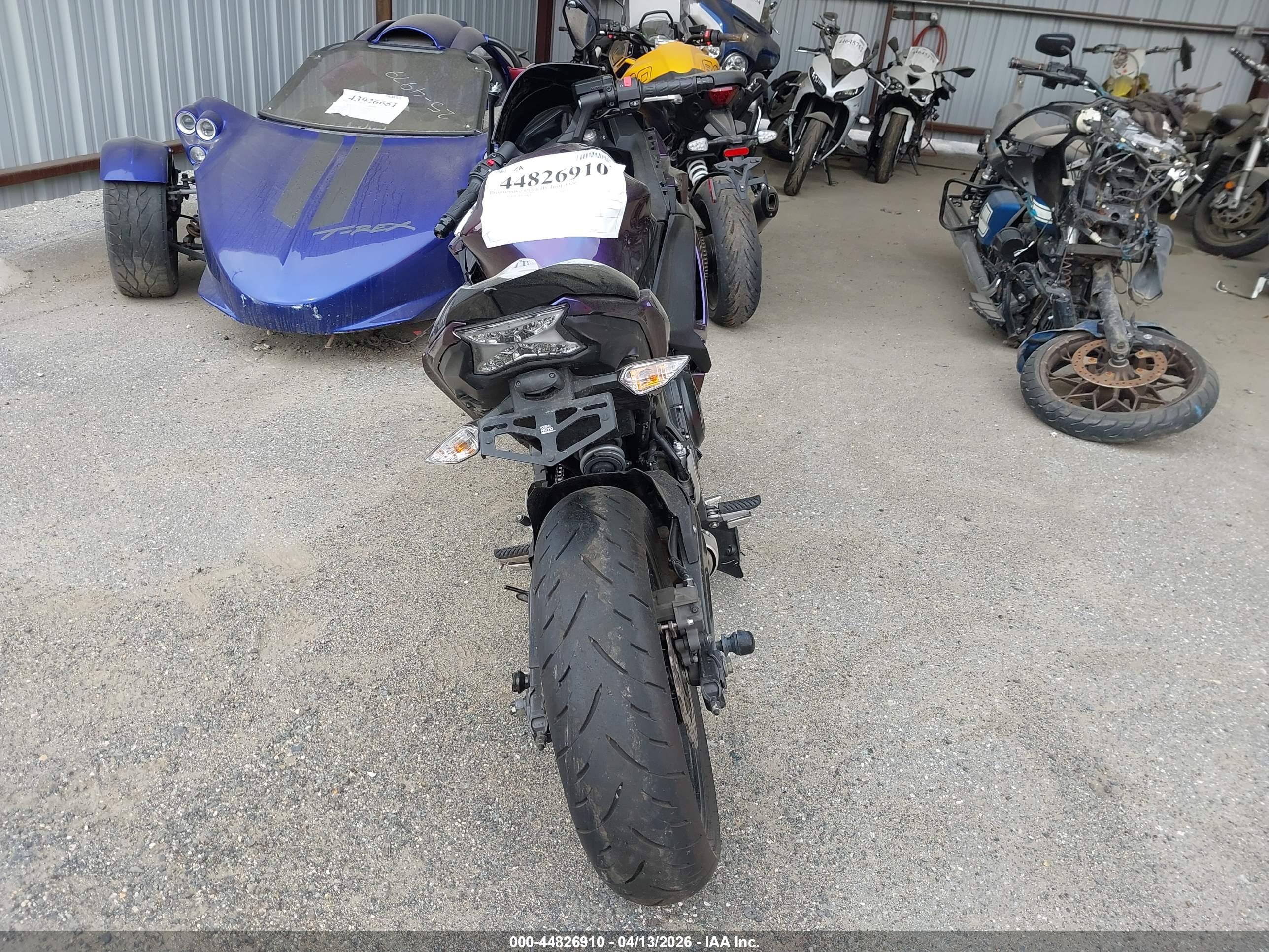 KAWASAKI EX650 image 6