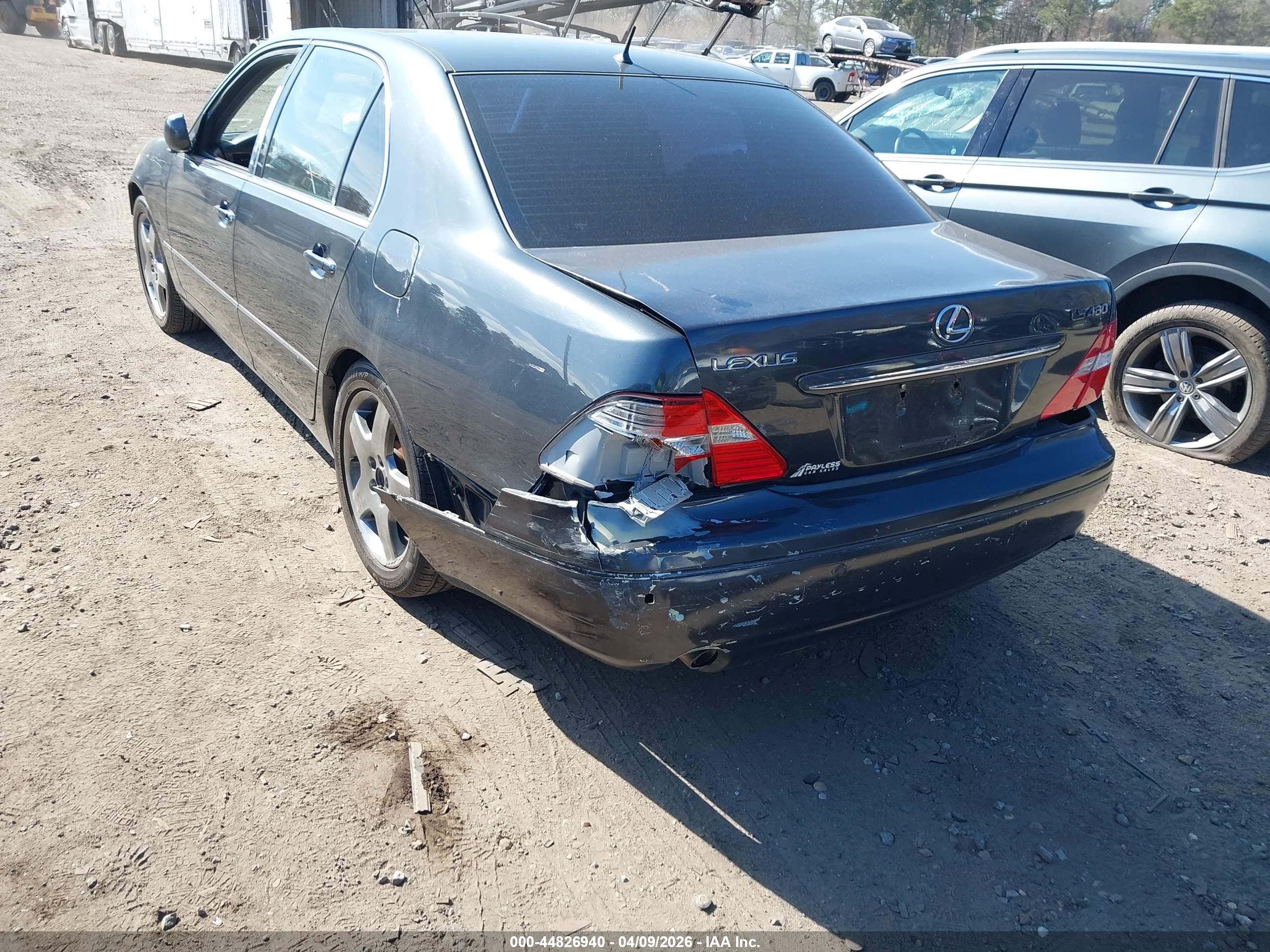 LEXUS LS image 6
