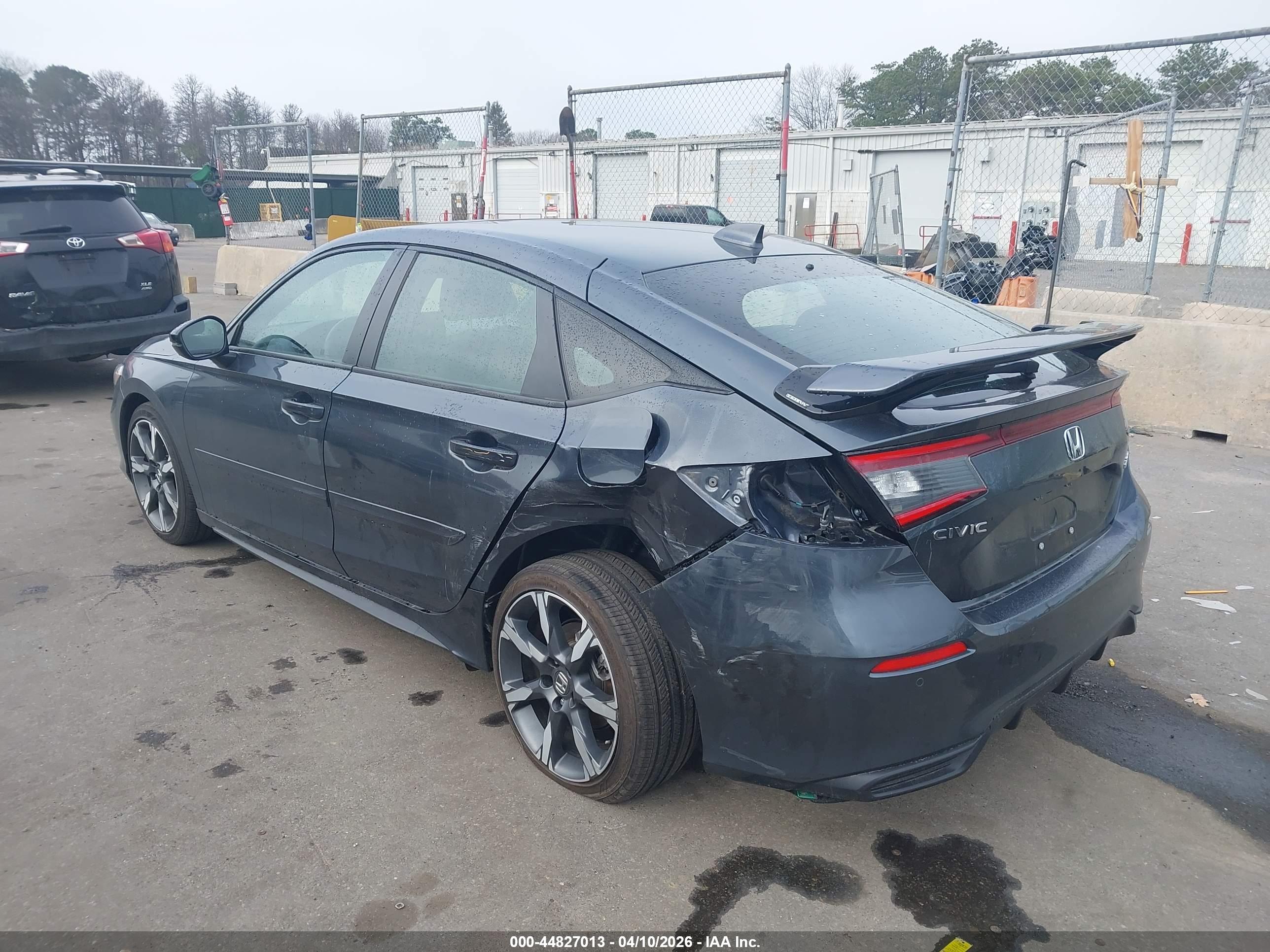 HONDA CIVIC image 3