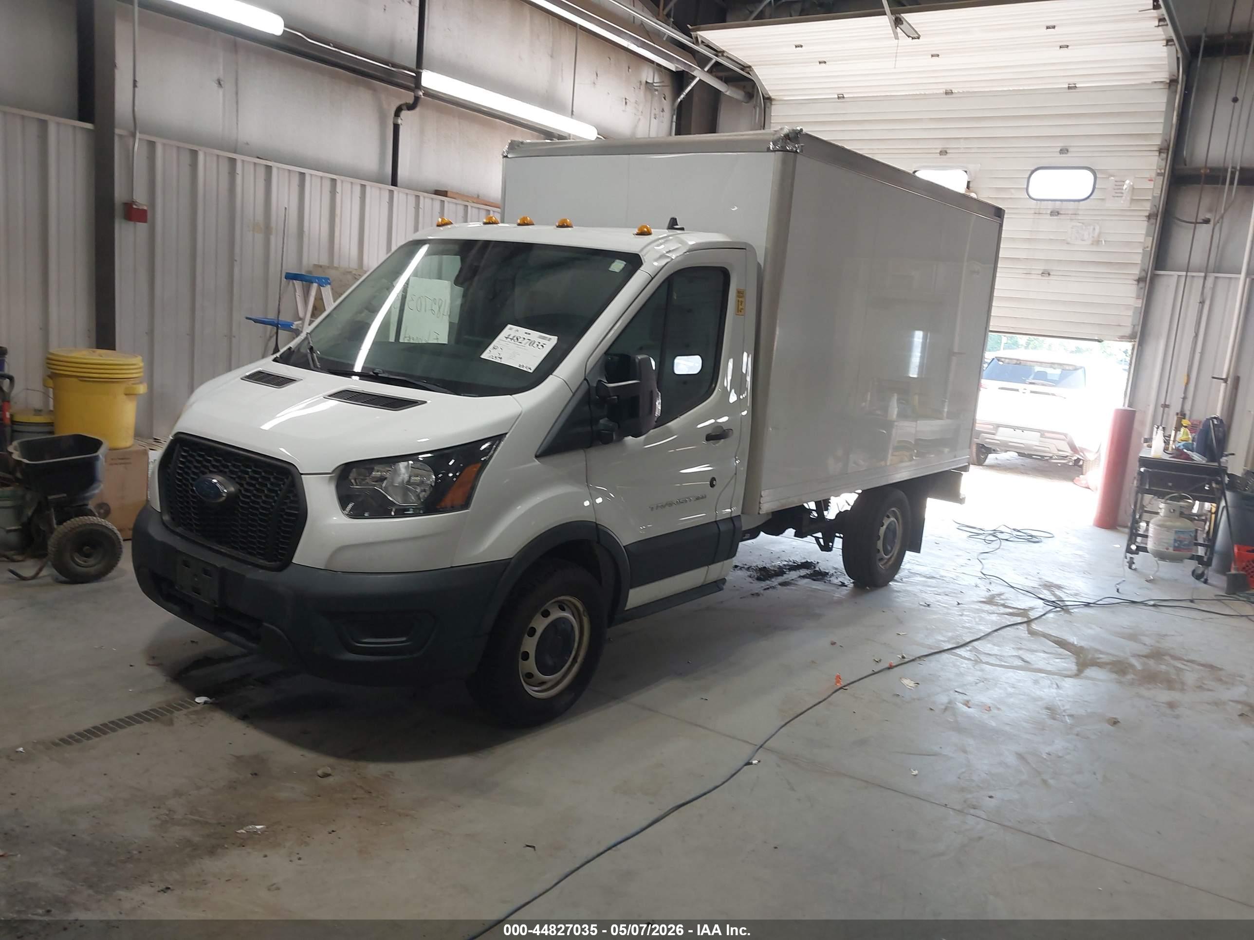 FORD TRANSIT-350 image 2