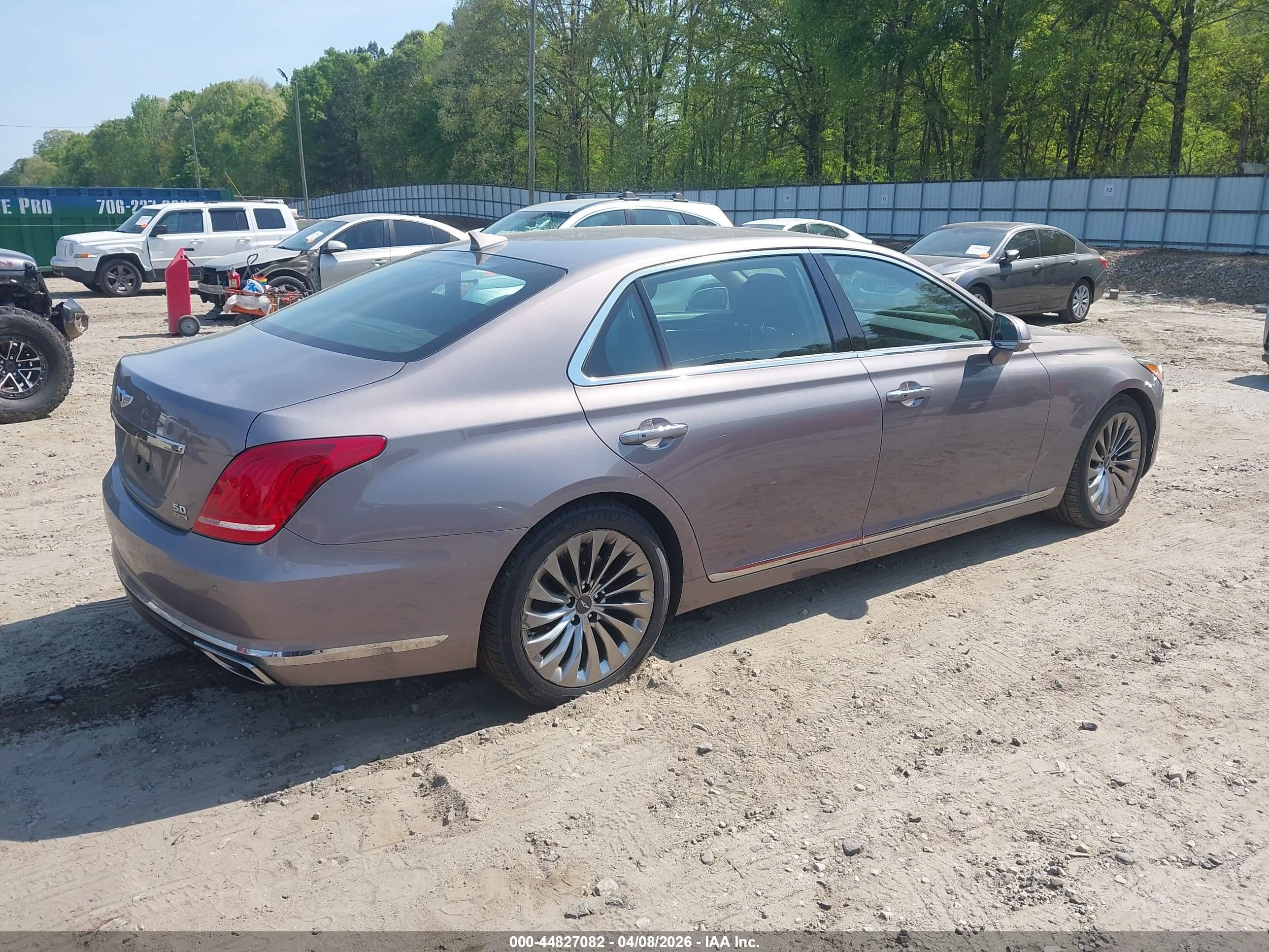 GENESIS G90 image 4