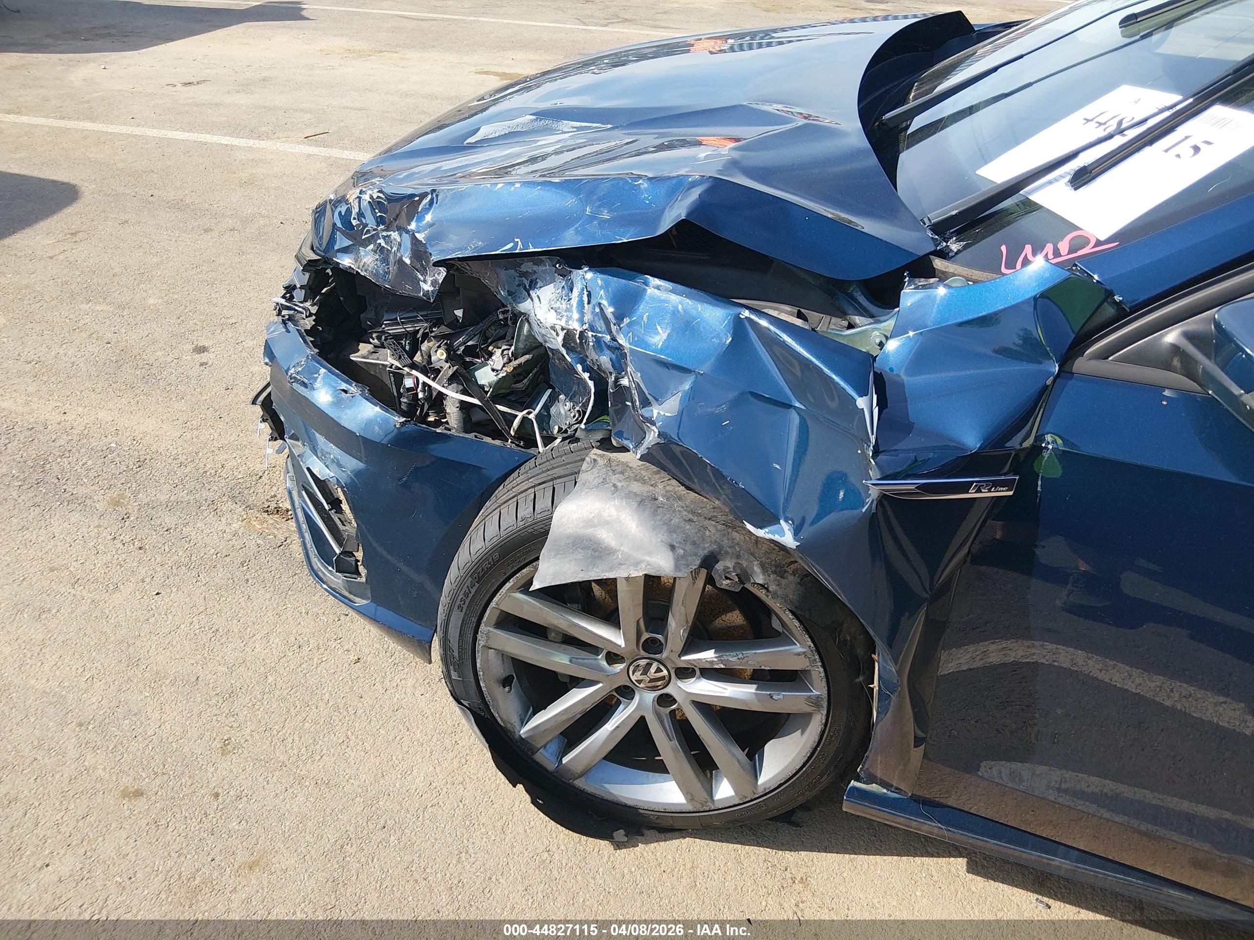 VOLKSWAGEN PASSAT image 6