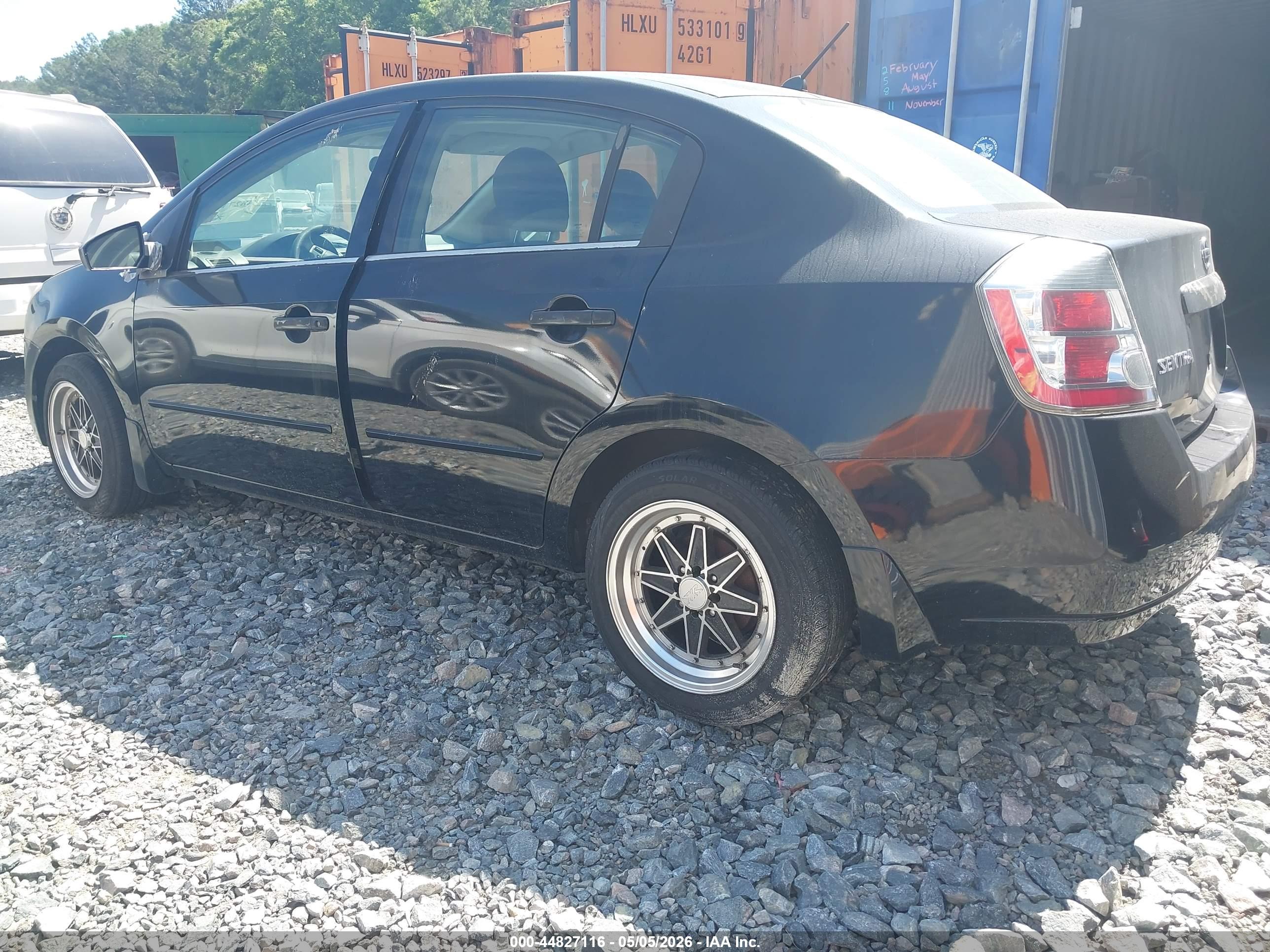 NISSAN SENTRA image 3