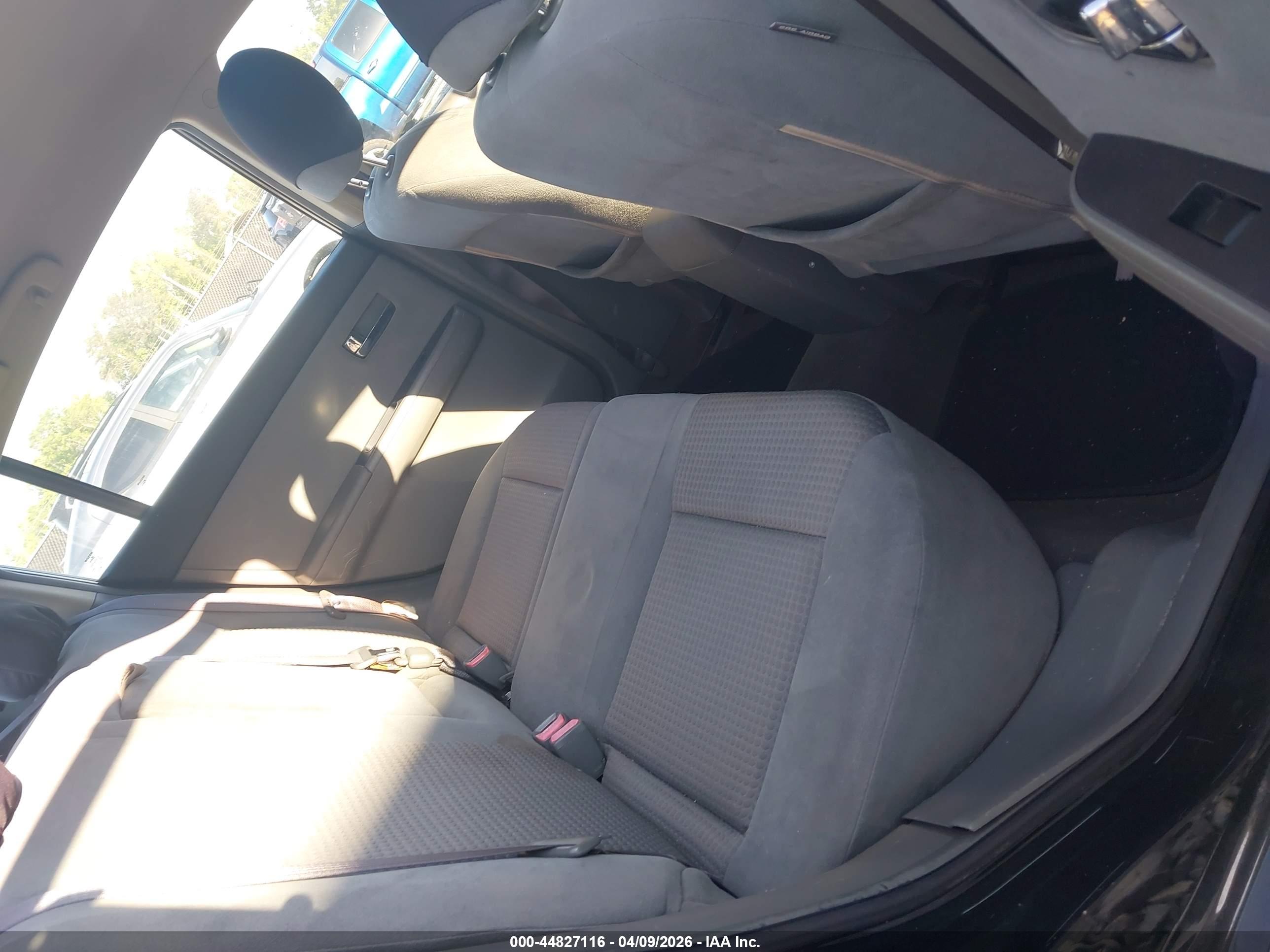 NISSAN SENTRA image 8