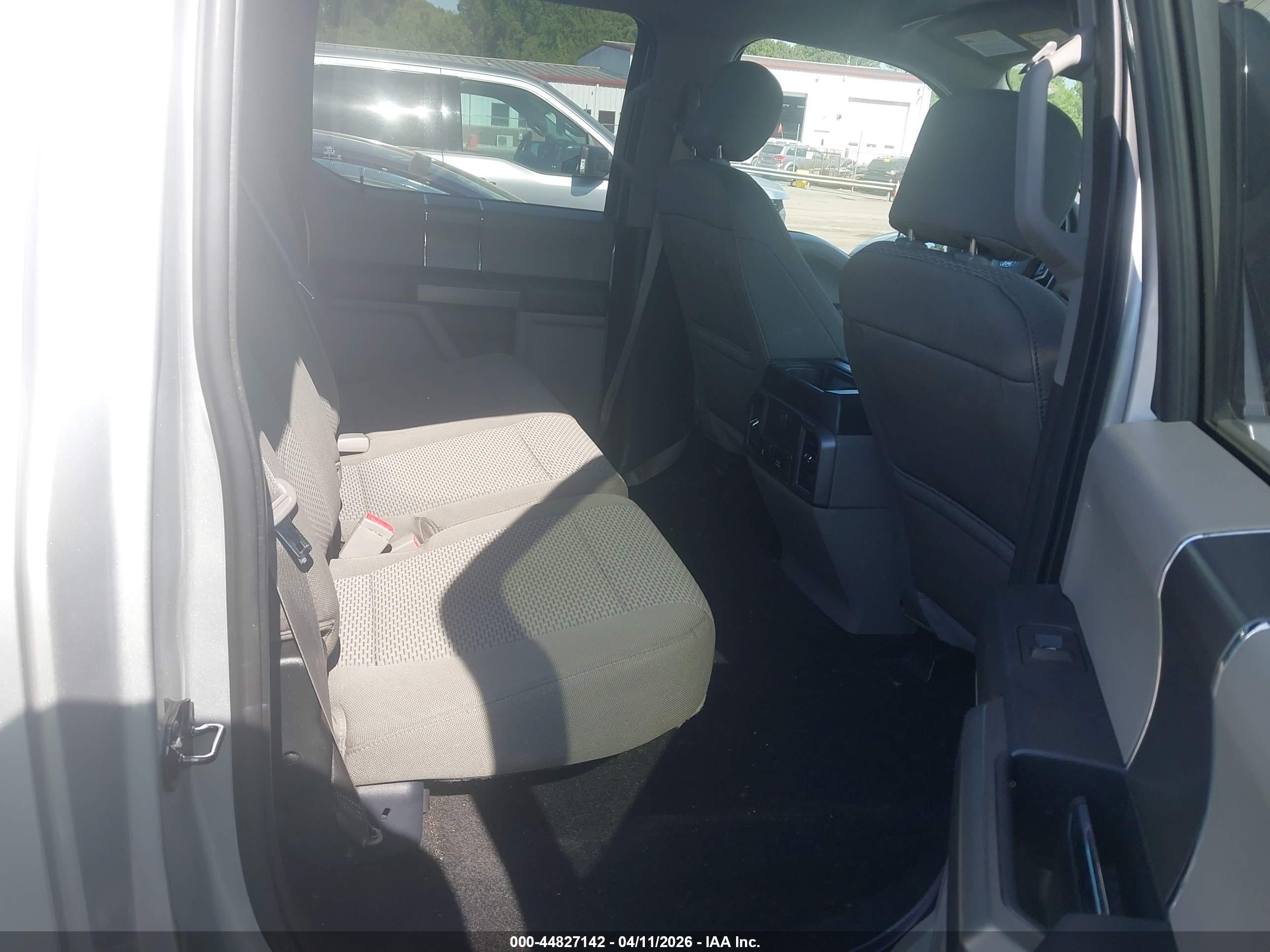FORD F-150 image 8