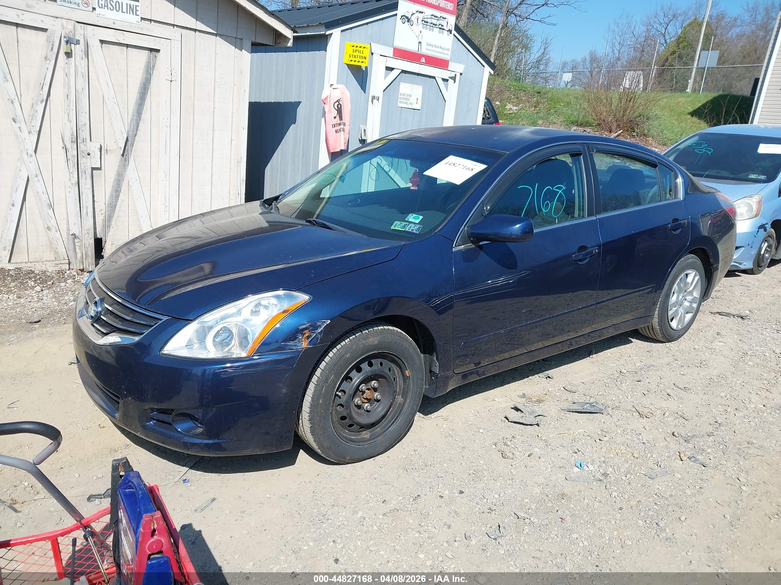 NISSAN ALTIMA image 2