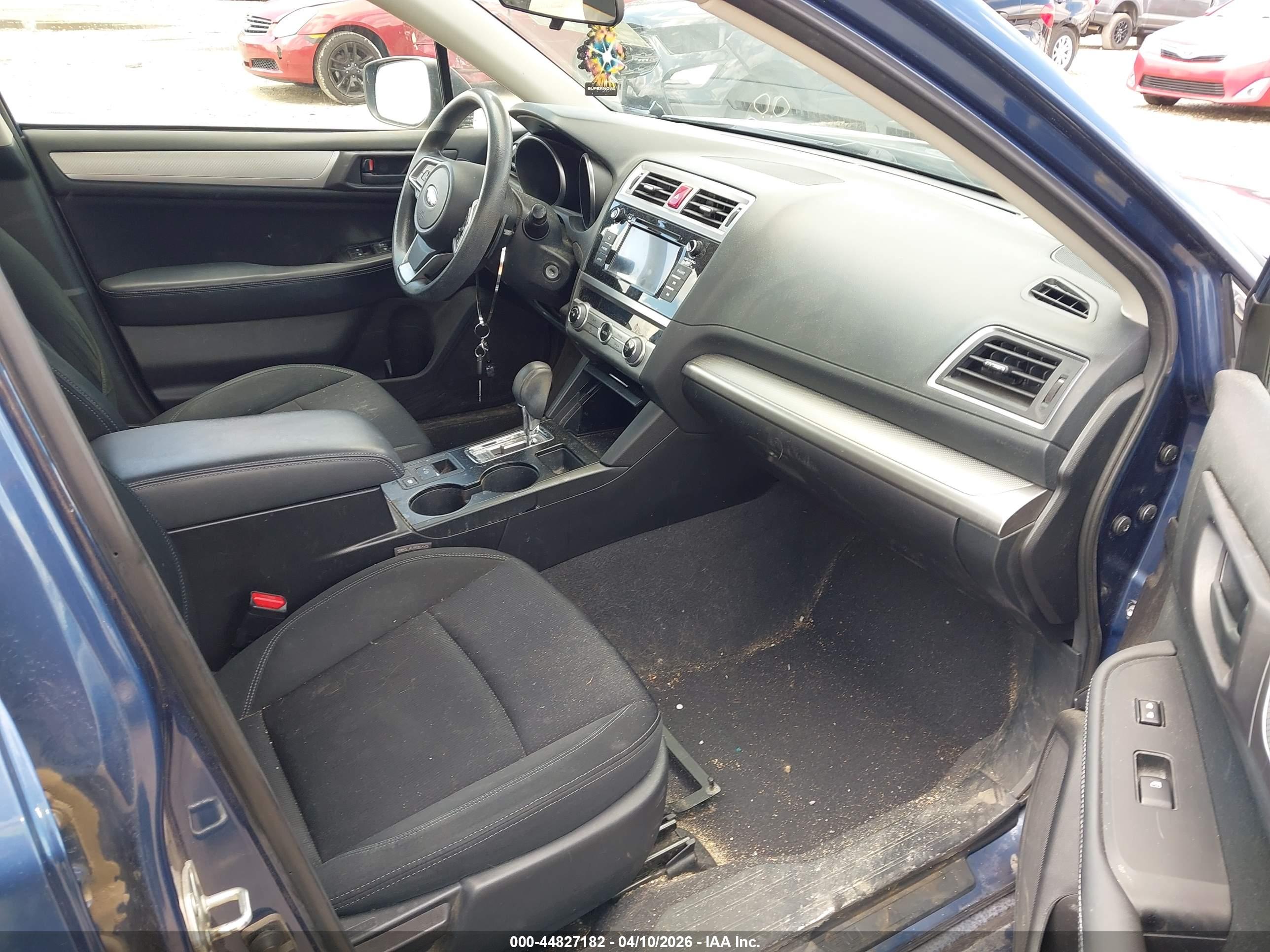 SUBARU LEGACY image 5