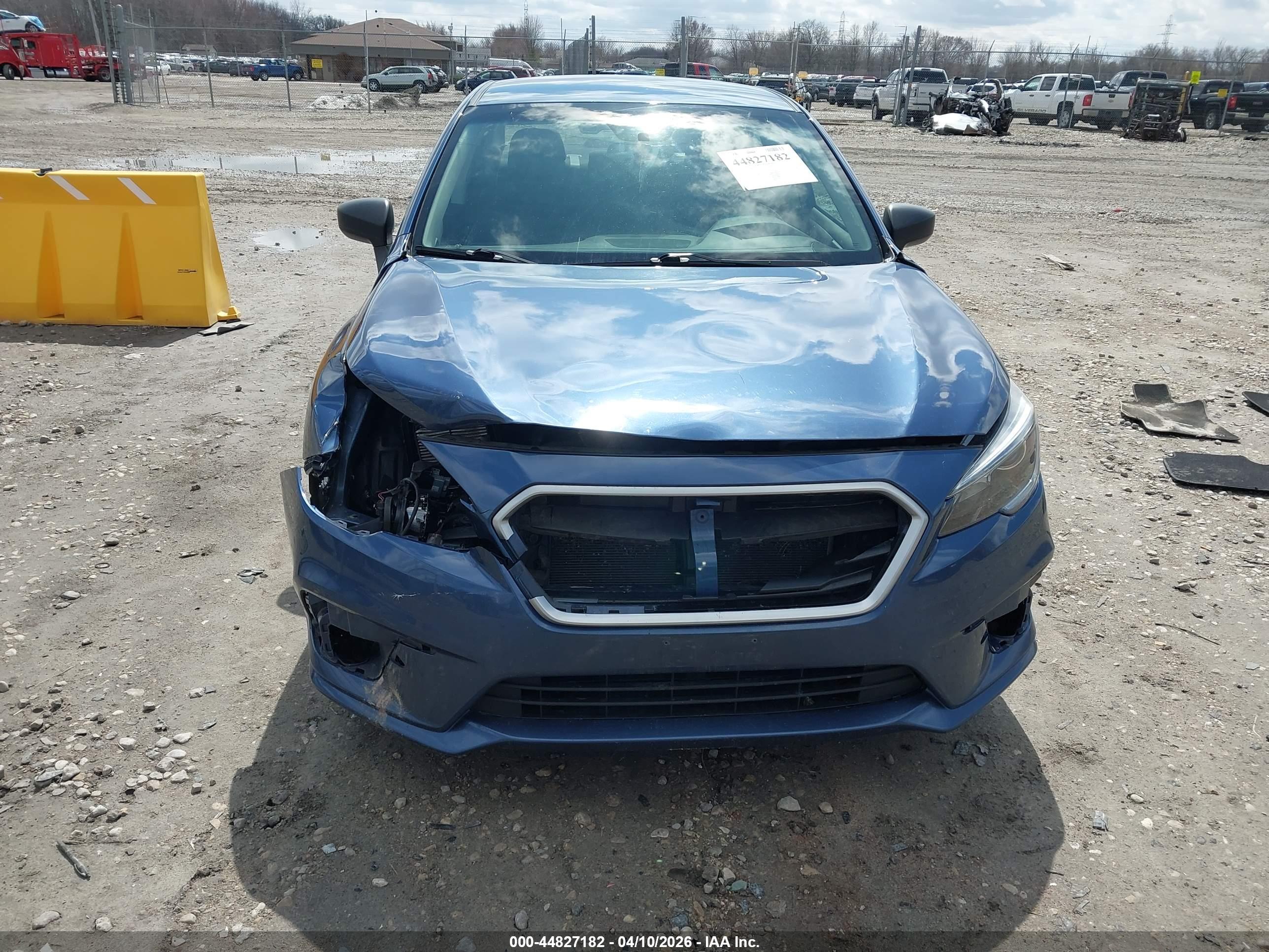SUBARU LEGACY image 6