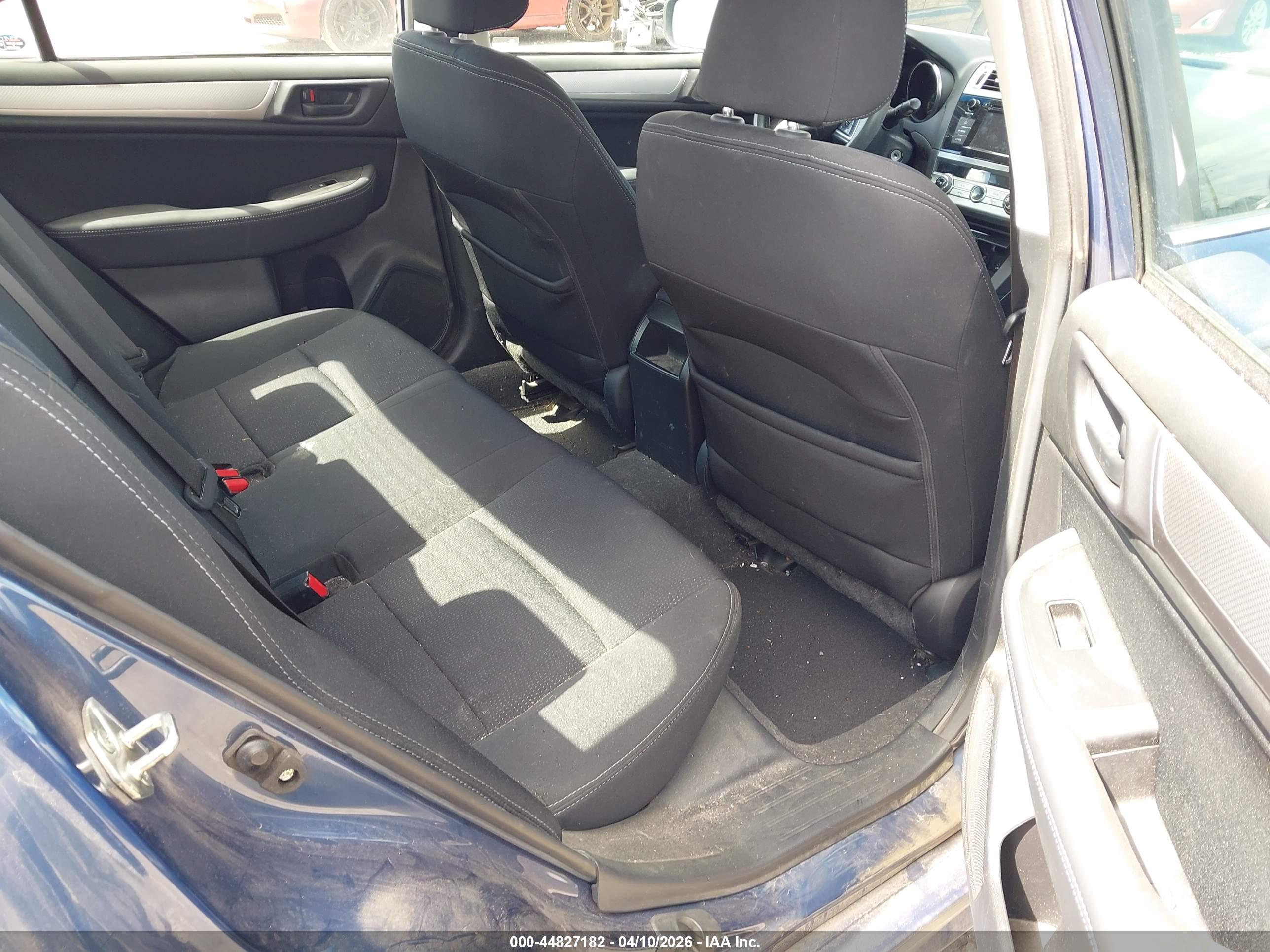 SUBARU LEGACY image 8