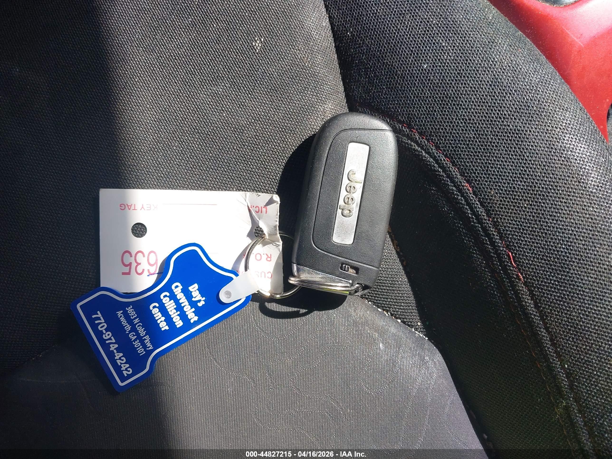 JEEP RENEGADE image 11