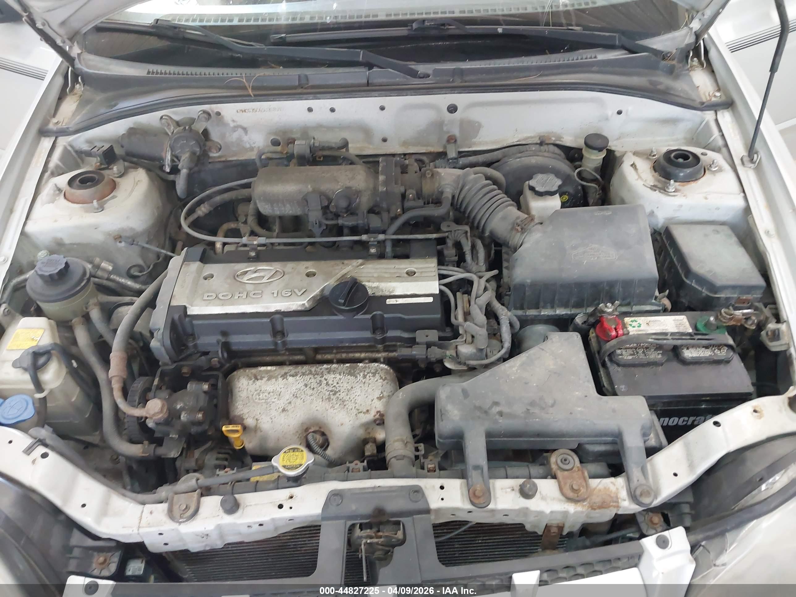 HYUNDAI ACCENT image 10