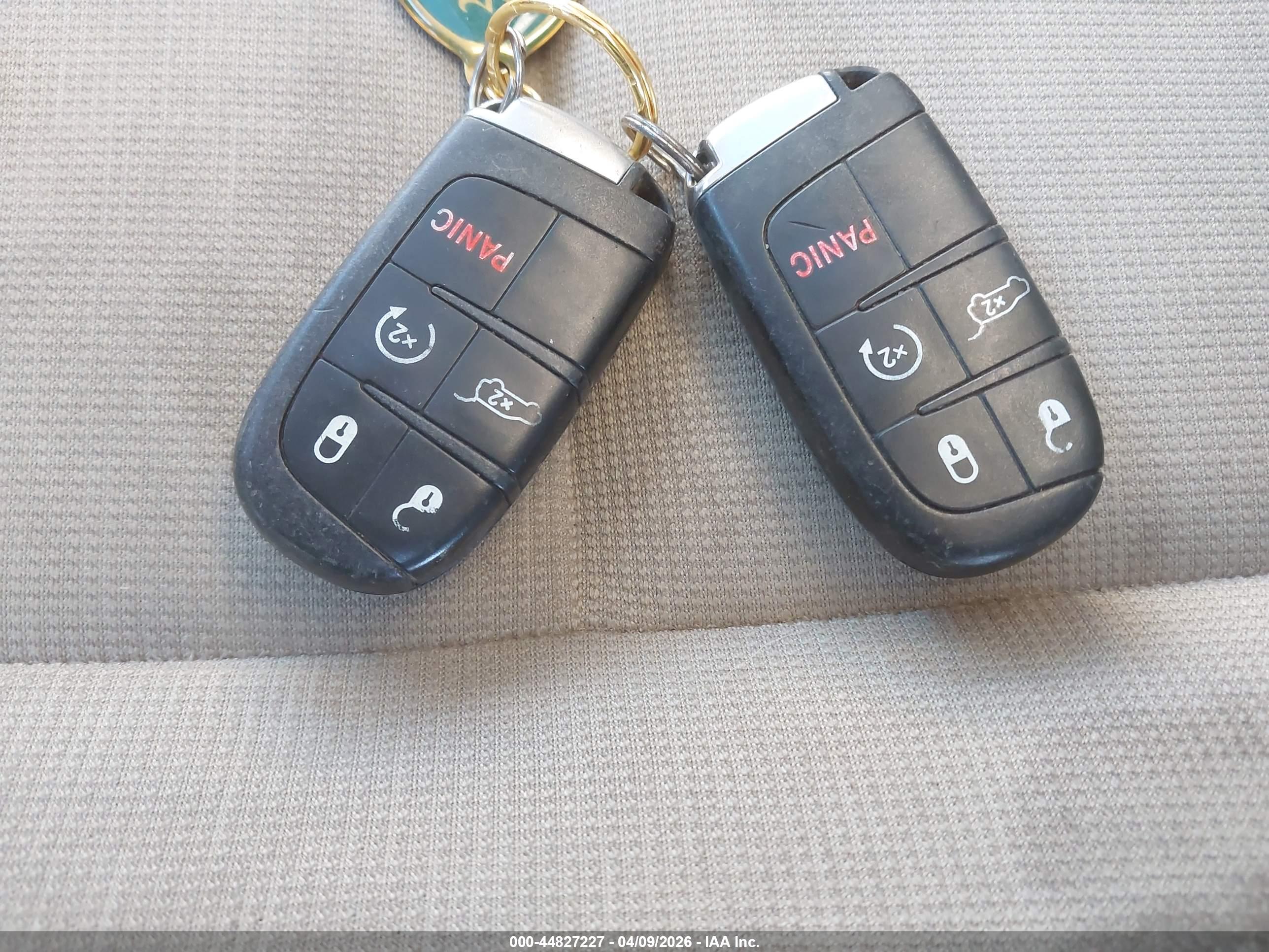 JEEP GRAND image 11