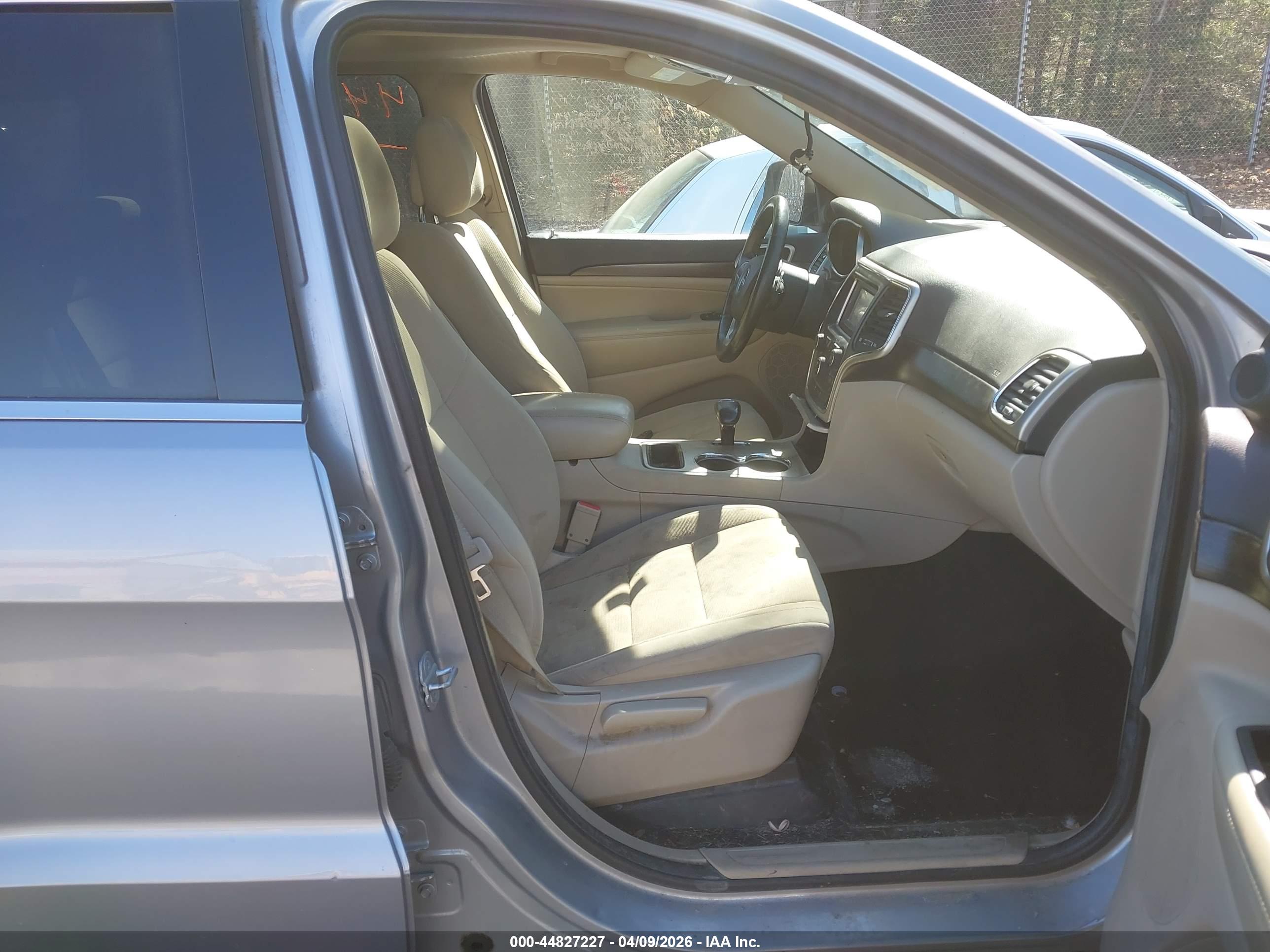 JEEP GRAND image 5