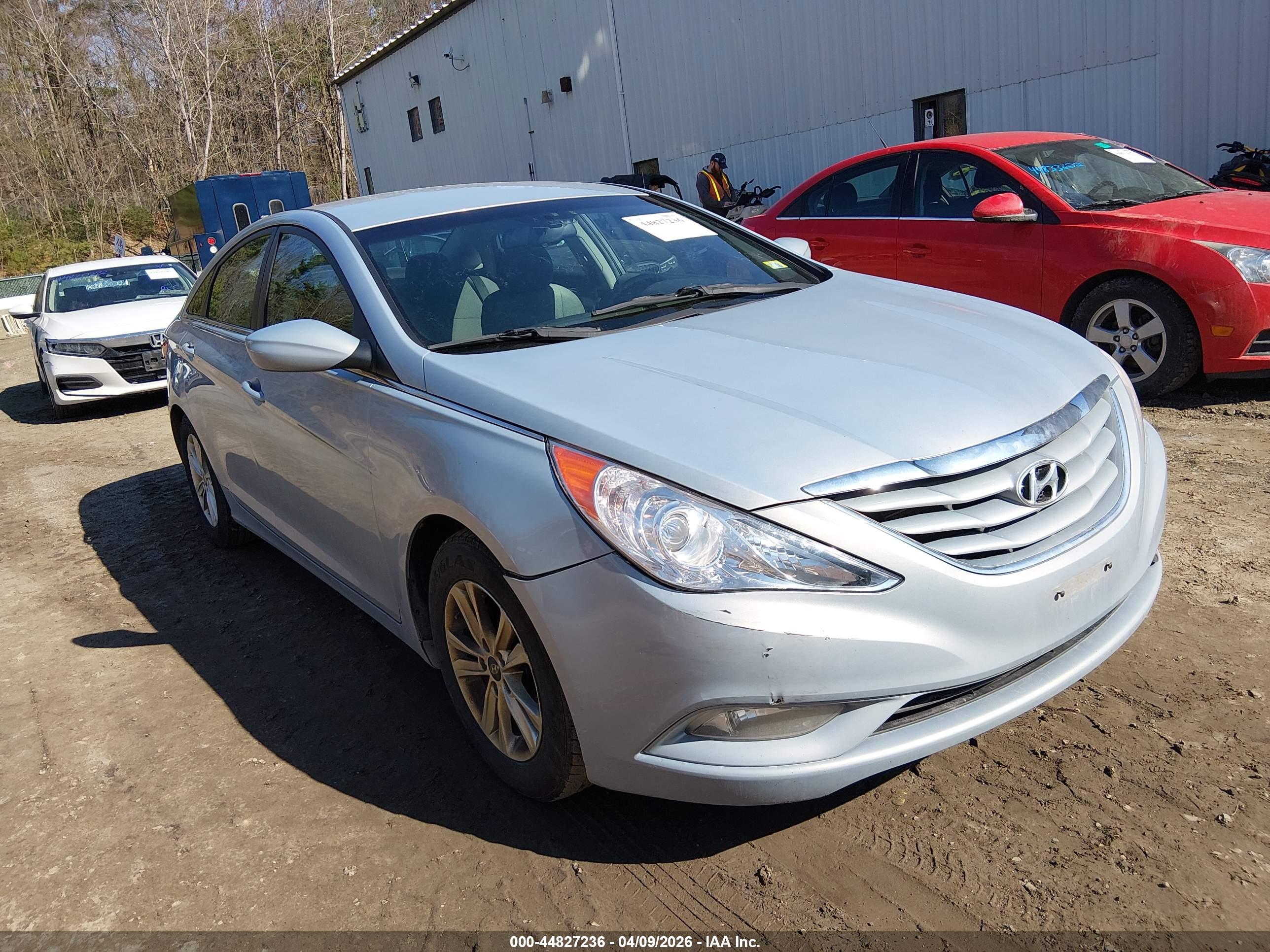 HYUNDAI SONATA image 6