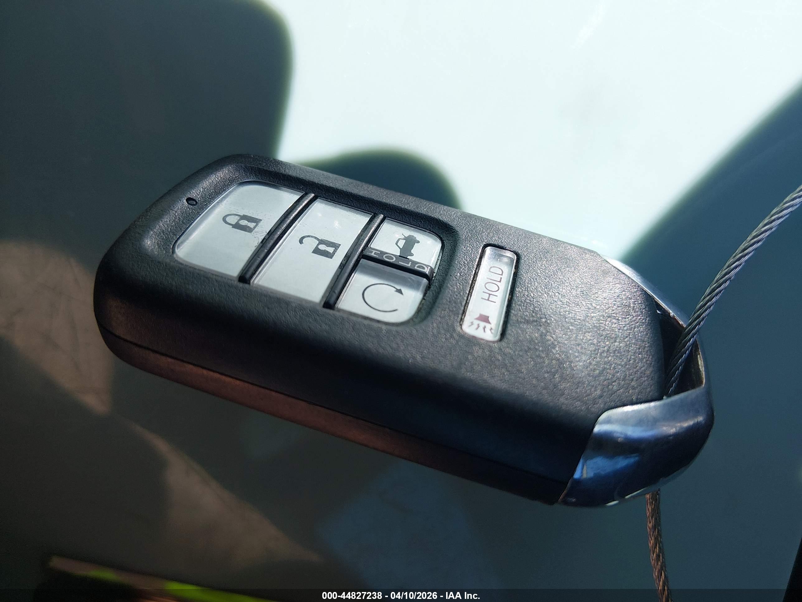 HONDA INSIGHT image 11