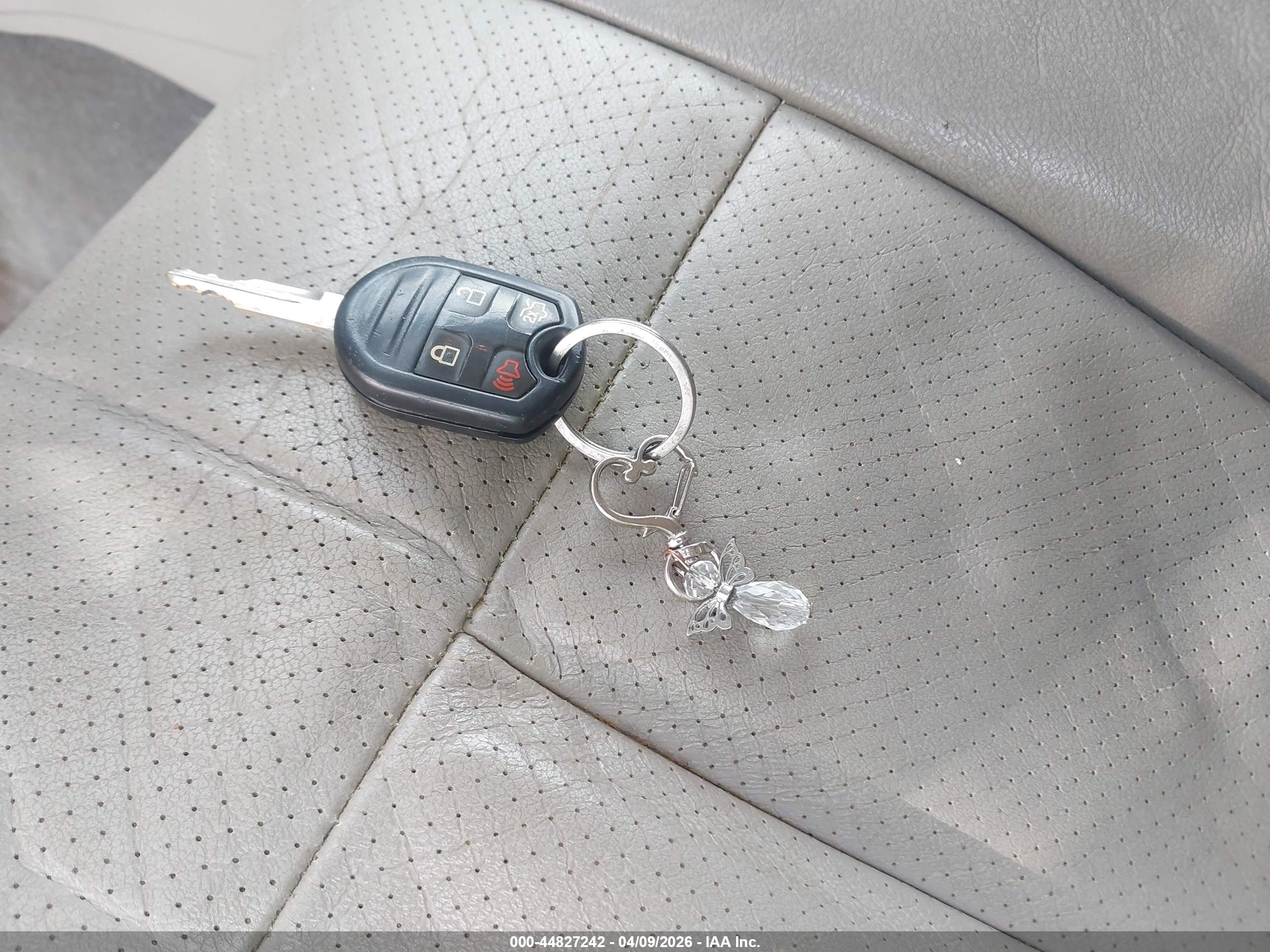 LINCOLN NAVIGATOR image 11