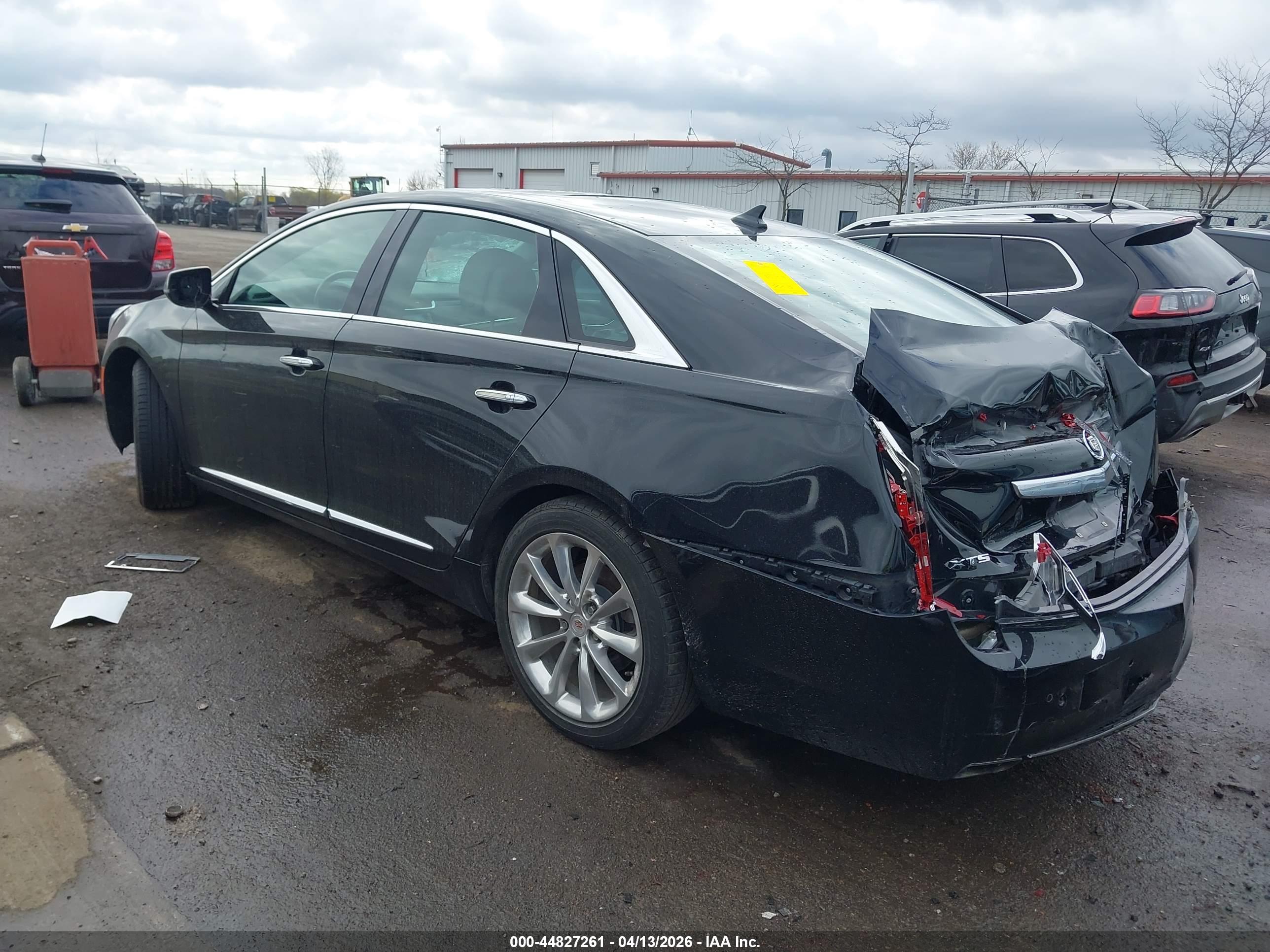 CADILLAC XTS image 3