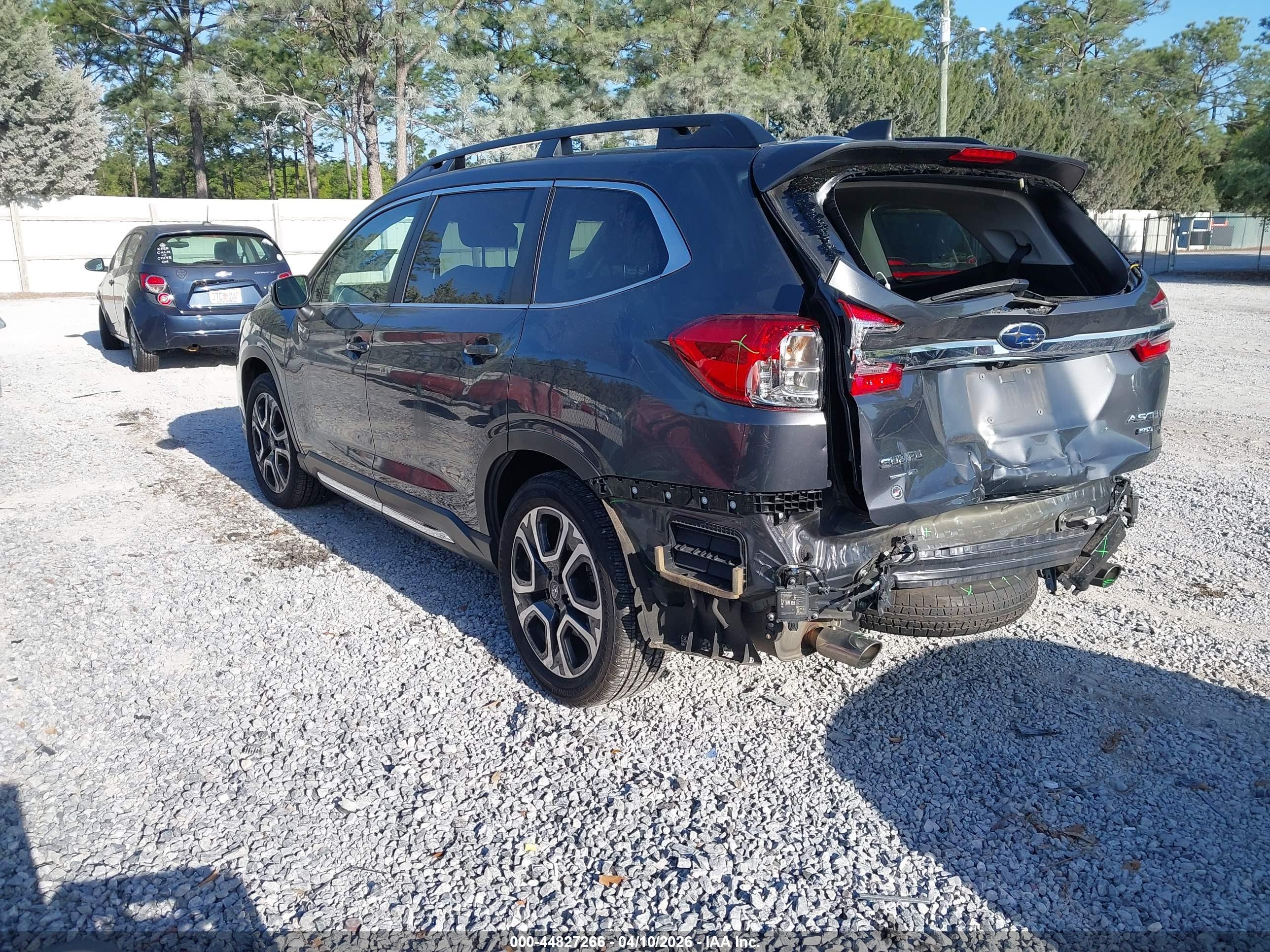 SUBARU ASCENT image 3