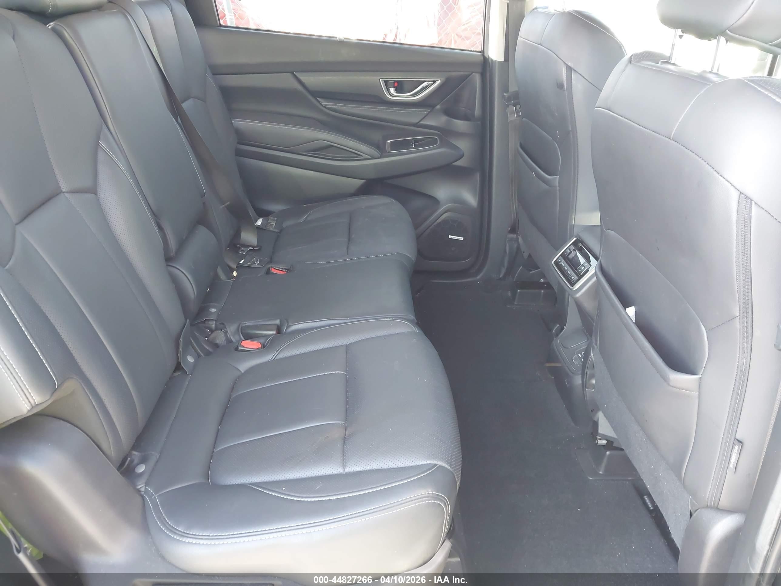 SUBARU ASCENT image 8
