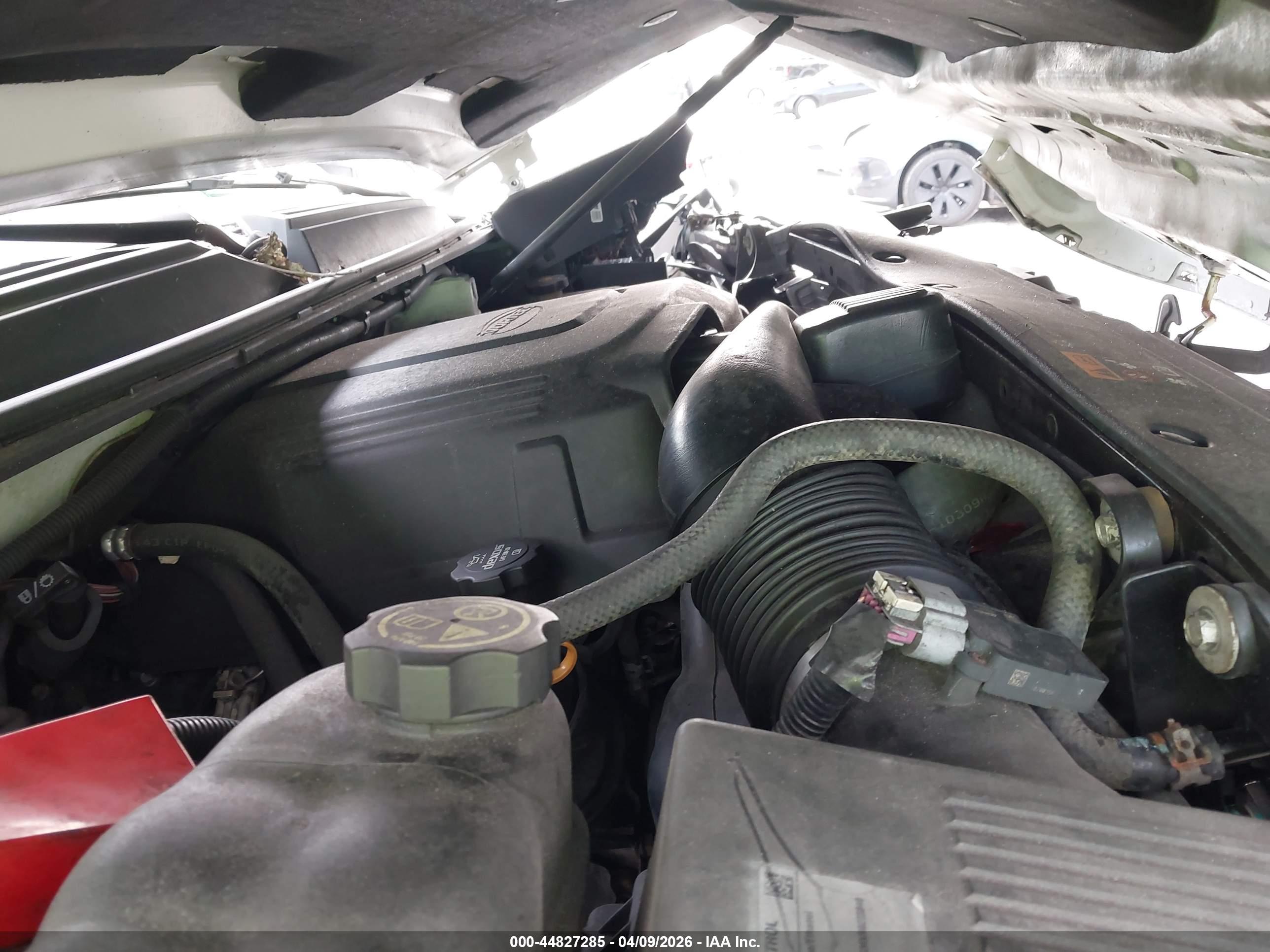 GMC YUKON image 10