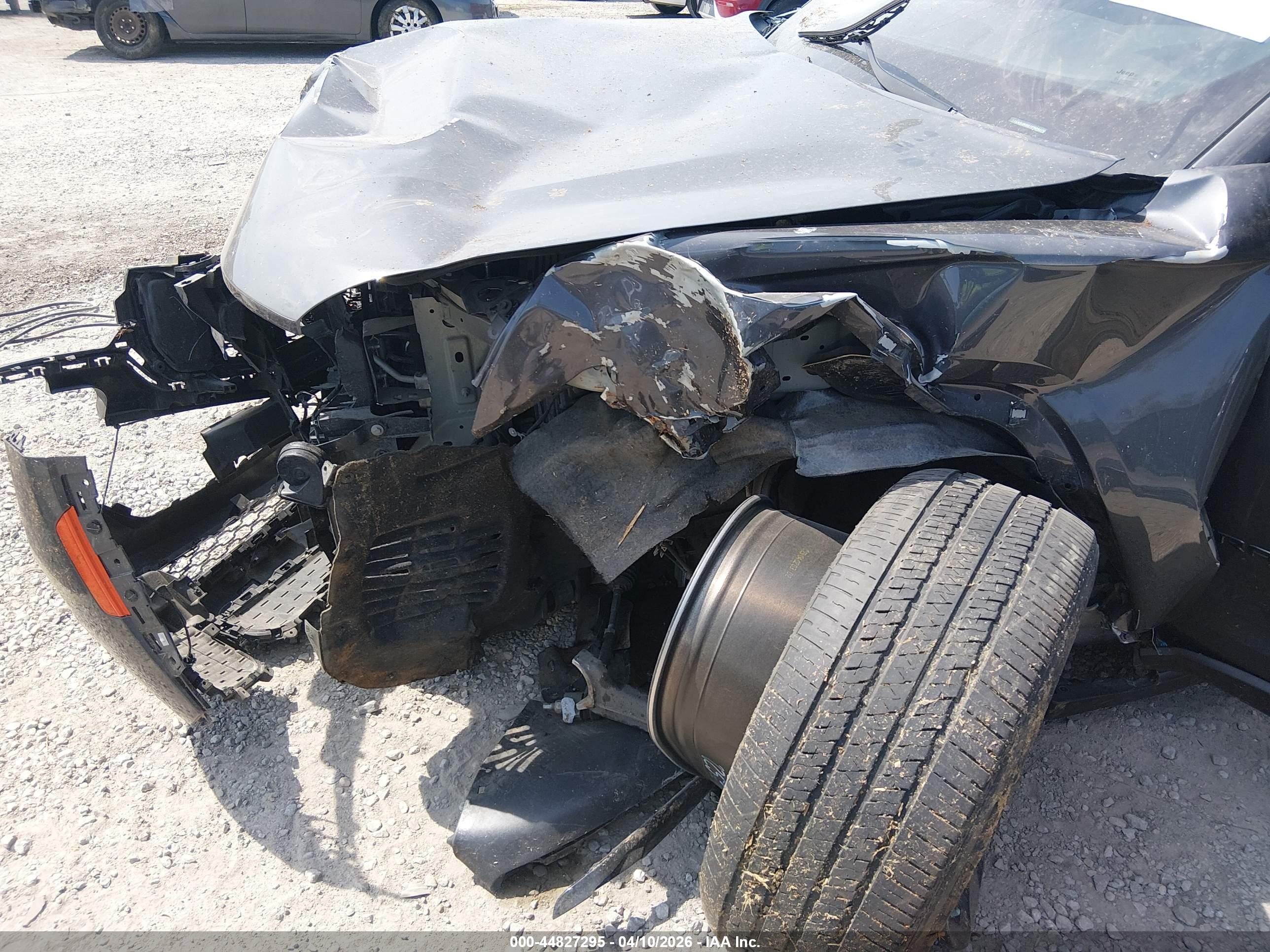 JEEP GRAND image 6