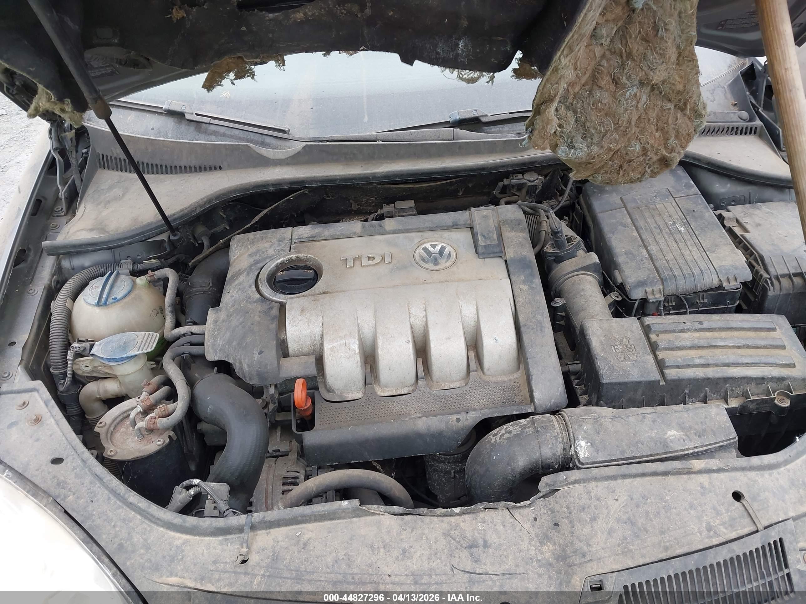 VOLKSWAGEN JETTA image 10