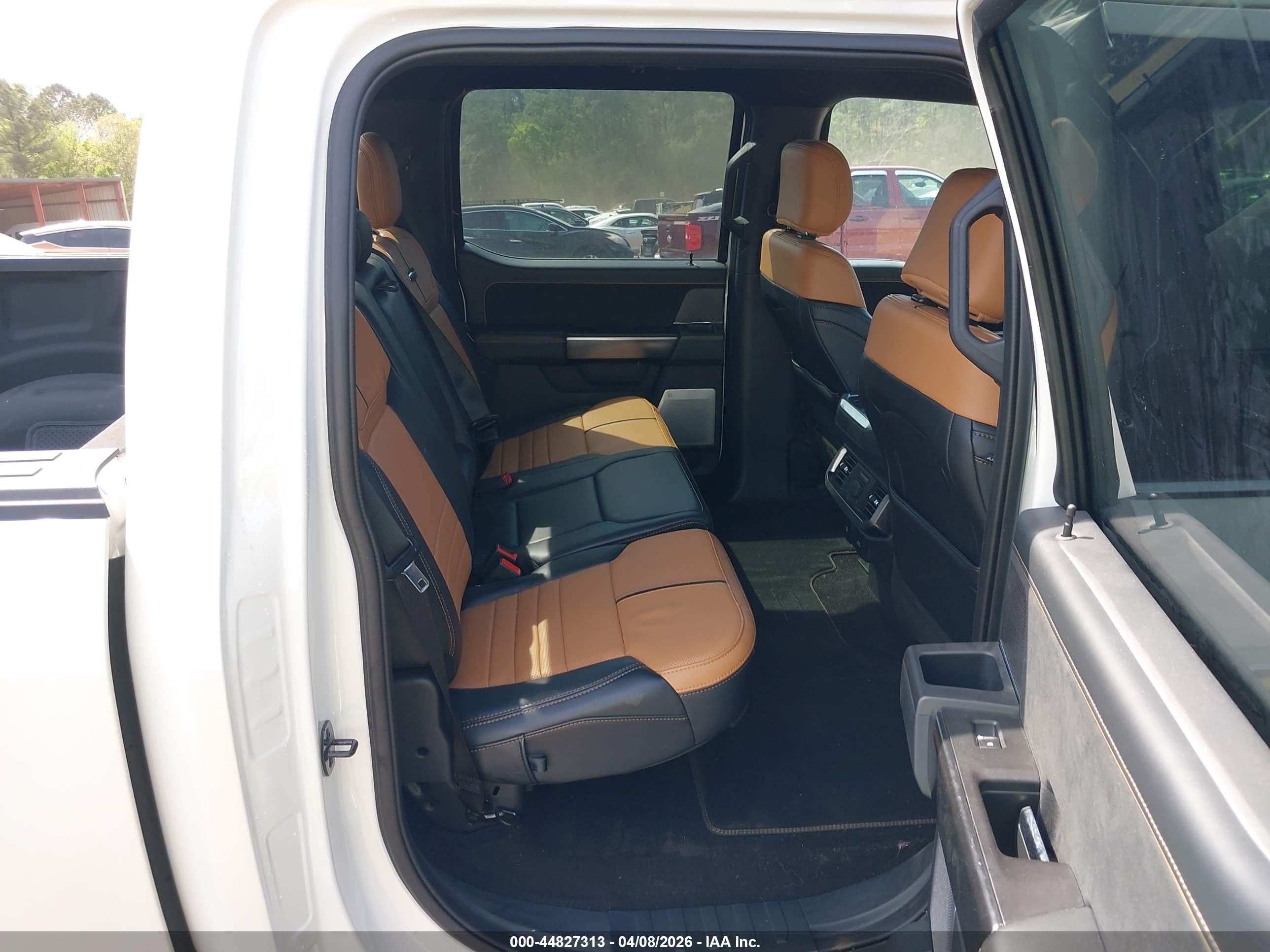 FORD F-150 image 8